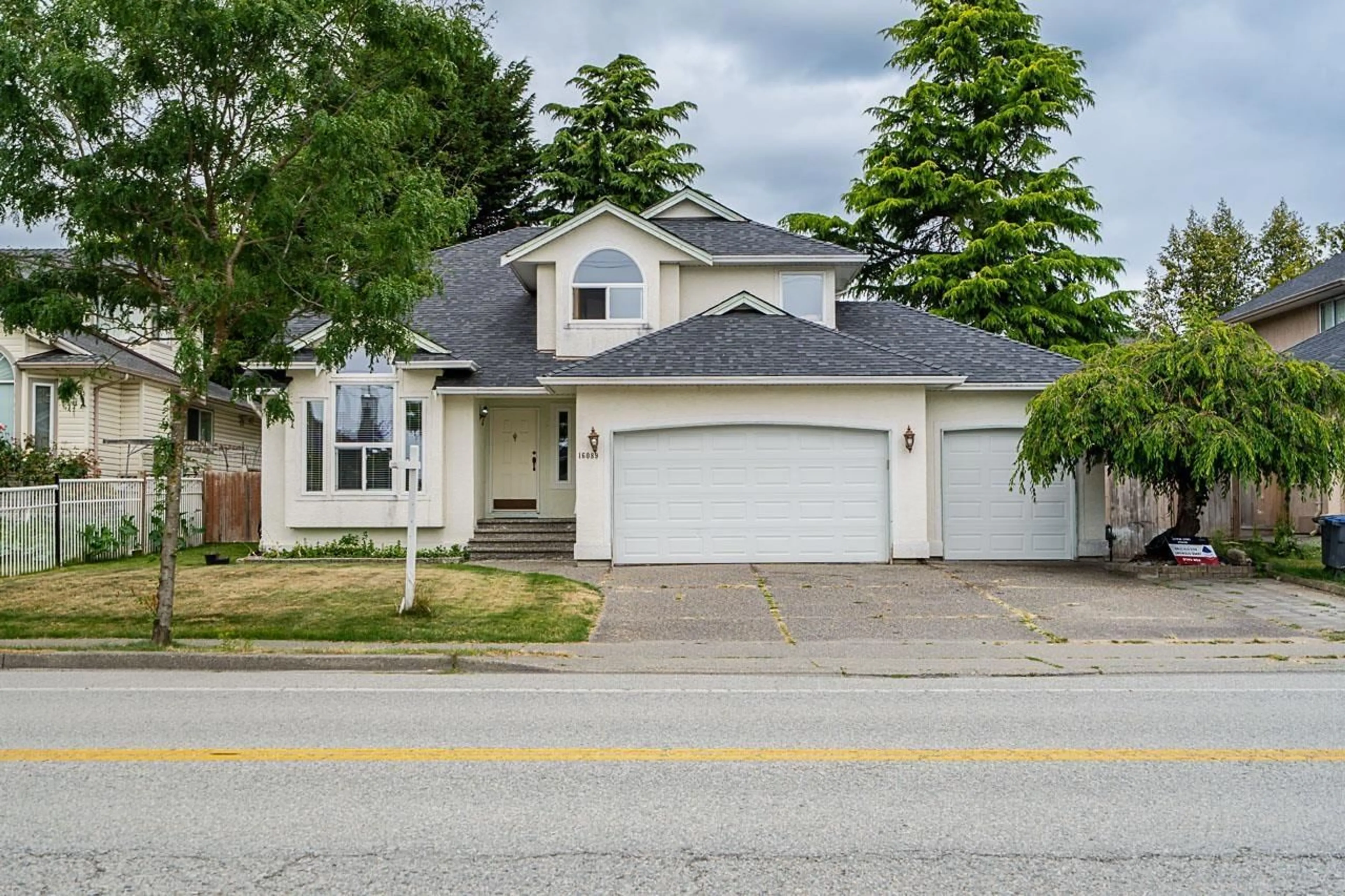 Home with vinyl exterior material, street for 16089 80 AVENUE, Surrey British Columbia V4N0X1