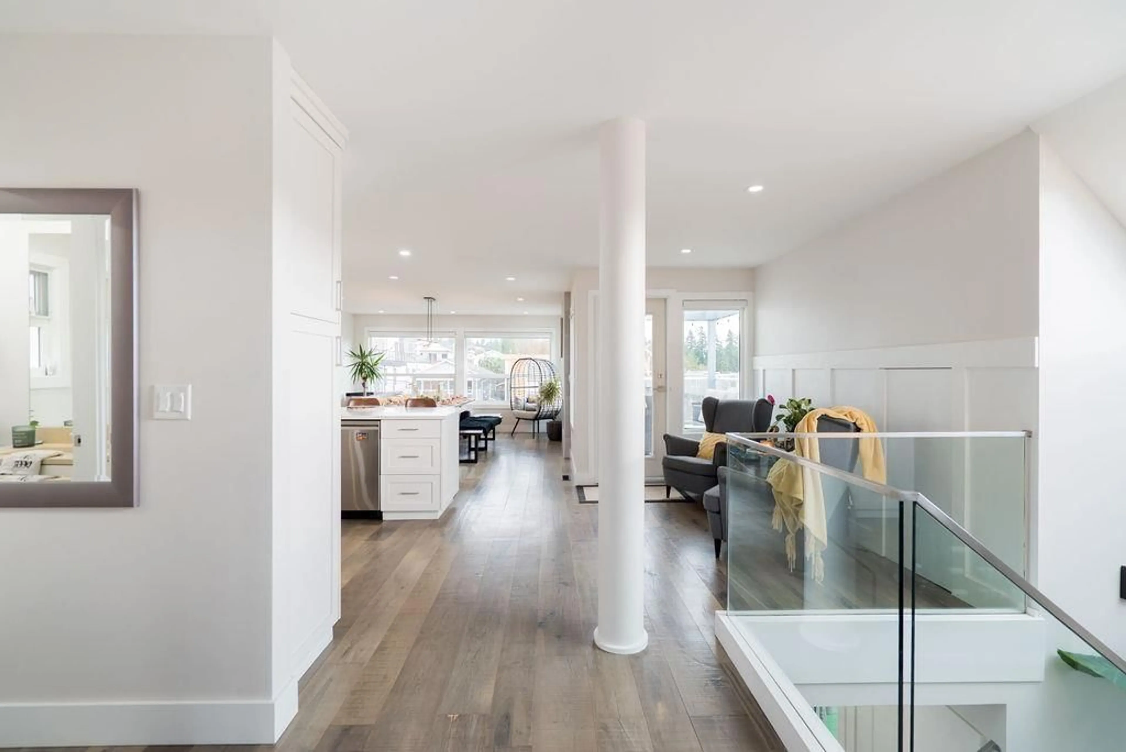 Open concept kitchen, unknown for 829 STEVENS STREET, White Rock British Columbia V4B4X3