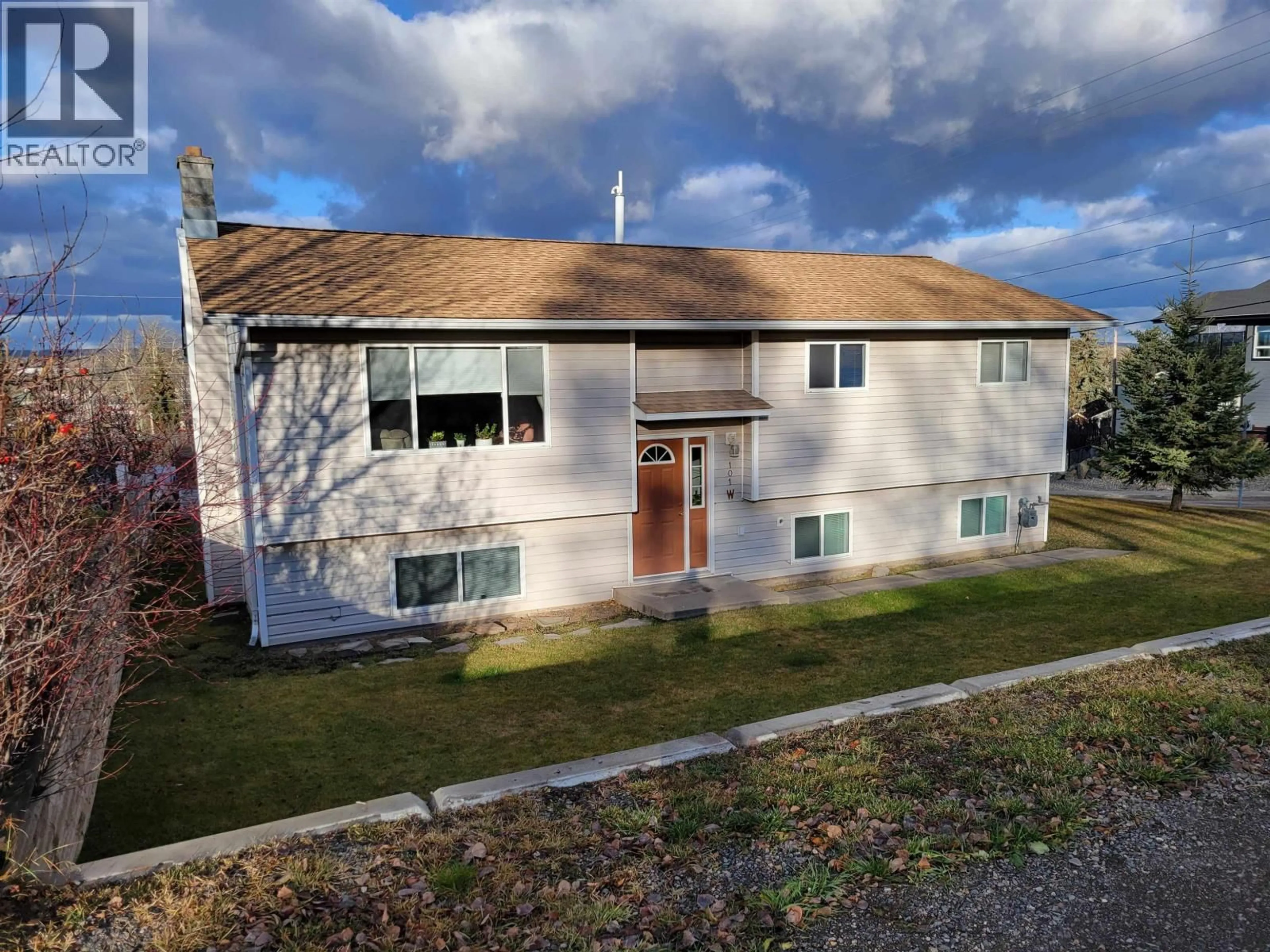 Home with vinyl exterior material, street for 101 5TH STREET, Vanderhoof British Columbia V0J3A0