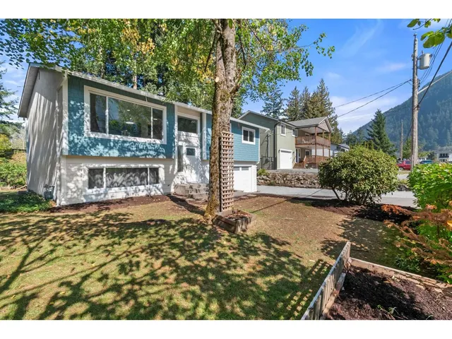 63797 BEECH AVENUE, Hope 2