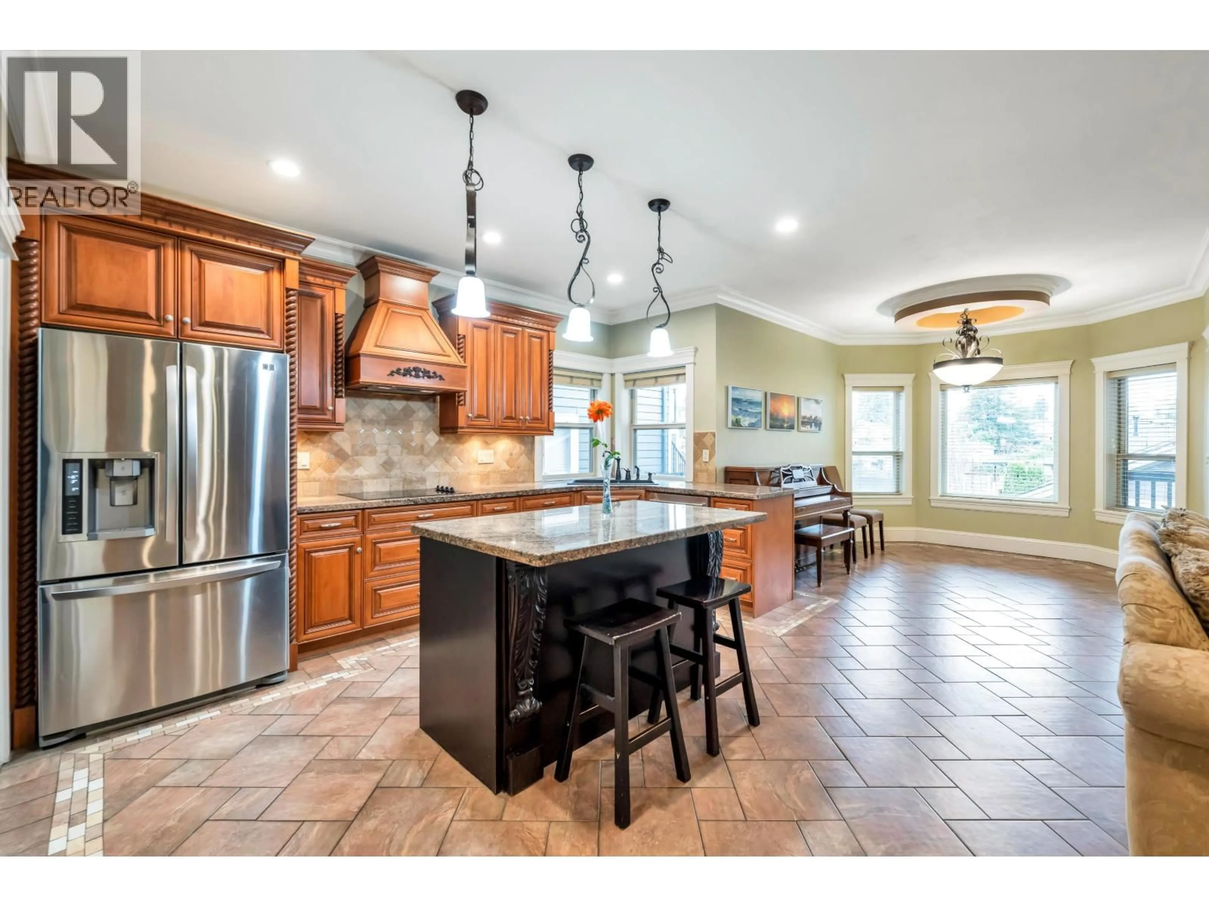 Open concept kitchen, ceramic/tile floor for 7307 2ND STREET, Burnaby British Columbia V3N3P9