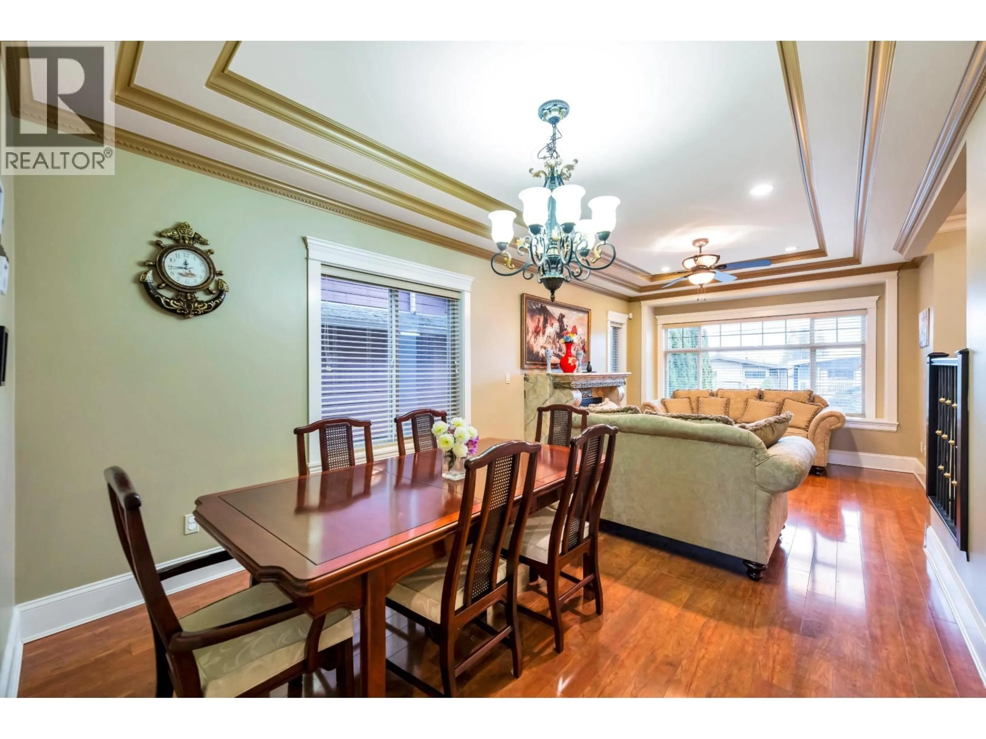 Dining room, wood/laminate floor for 7307 2ND STREET, Burnaby British Columbia V3N3P9