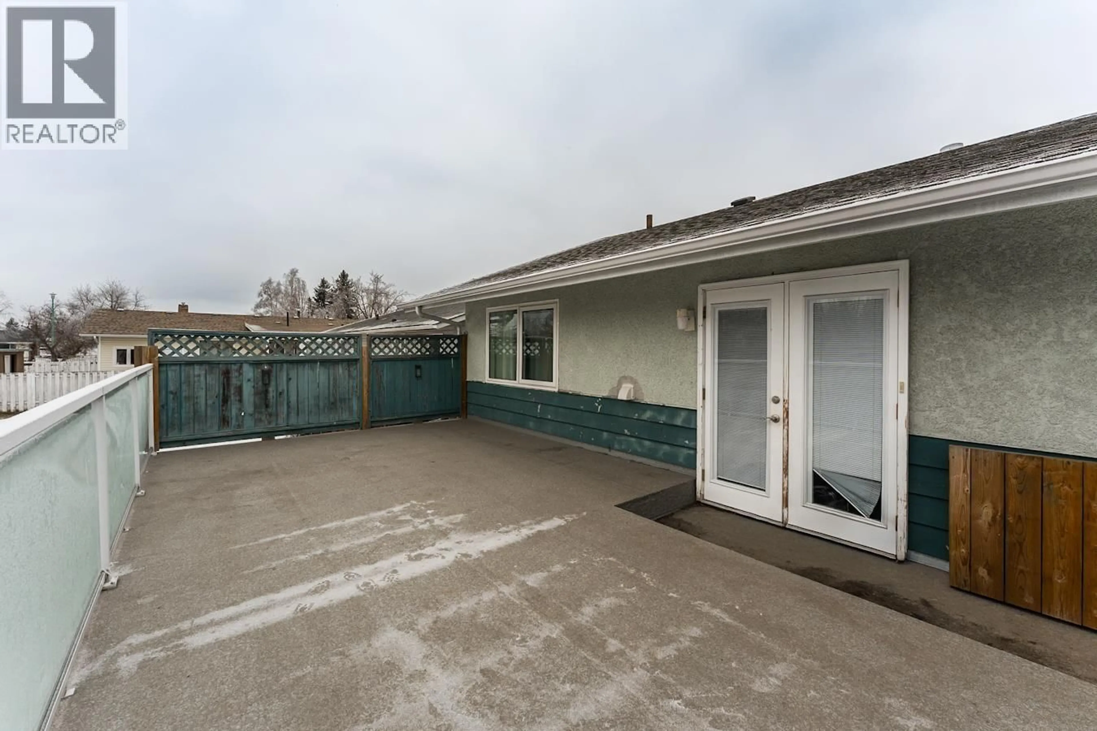 Patio, street for 681 VEDDER CRESCENT, Prince George British Columbia V2M3T1