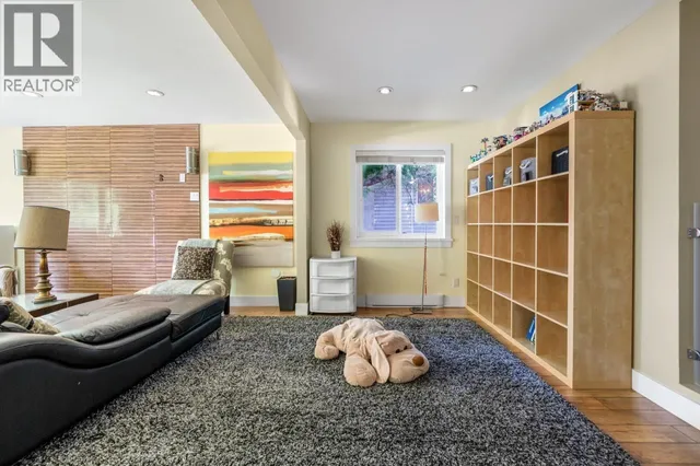 7814 ROSEWOOD STREET, Burnaby 4
