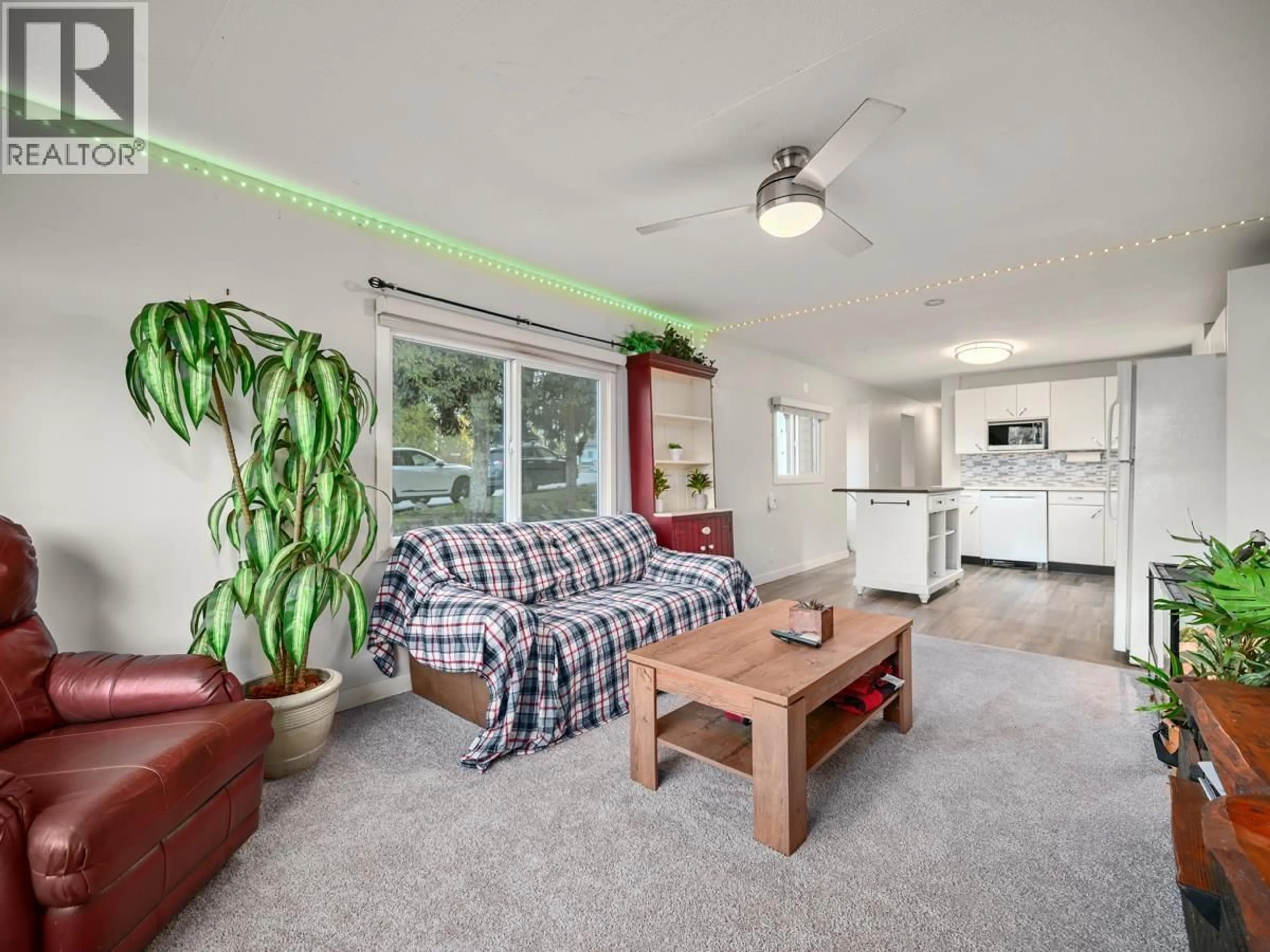 Living room with furniture, unknown for 82 - 19658 PINYON LANE, Pitt Meadows British Columbia V3Y1Z3