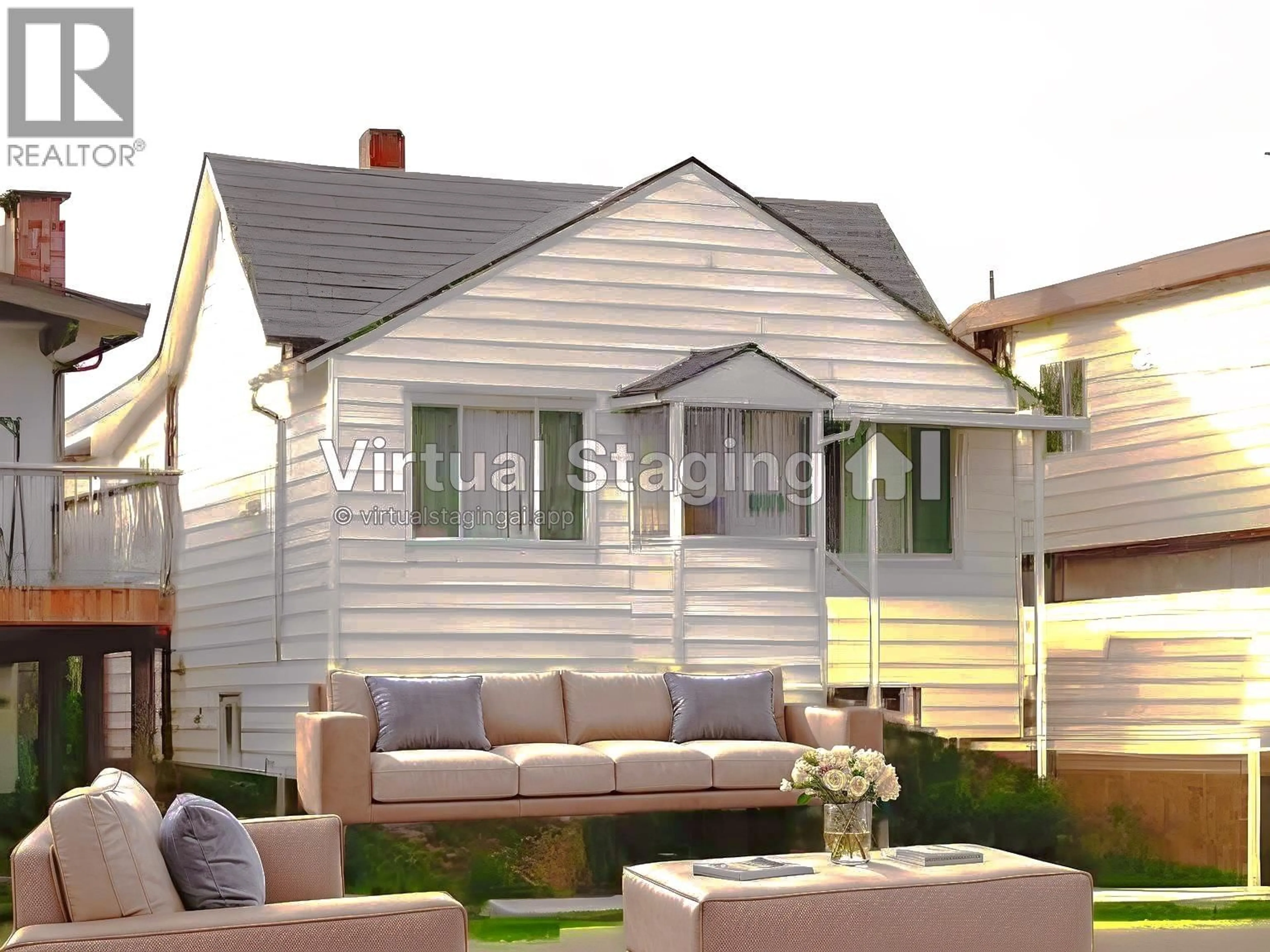 Home with vinyl exterior material, street for 946 KING EDWARD AVENUE, Vancouver British Columbia V5V2E6
