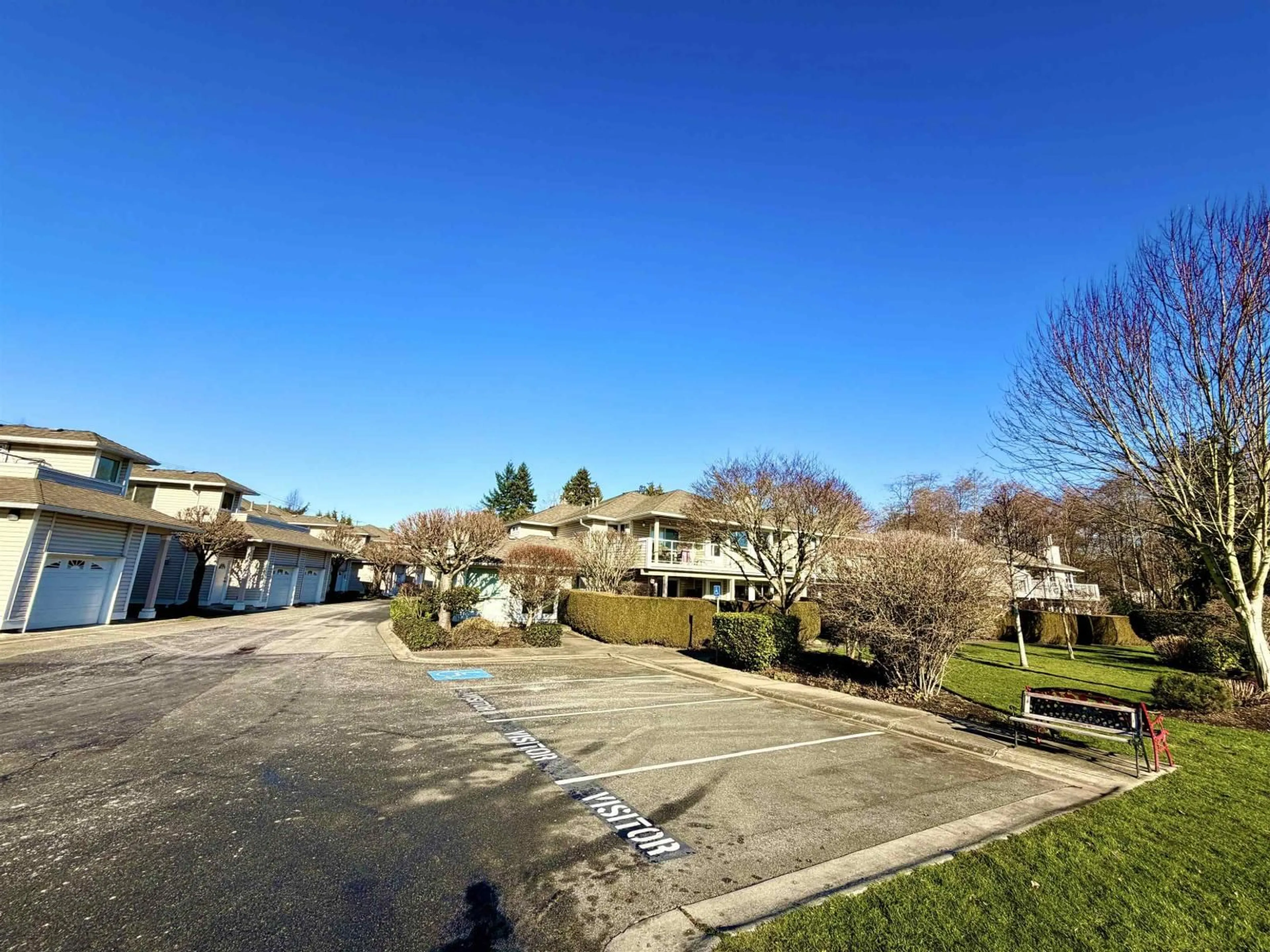 A pic from outside/outdoor area/front of a property/back of a property/a pic from drone, street for 212 - 9310 KING GEORGE HIGHWAY, Surrey British Columbia V3V5W3
