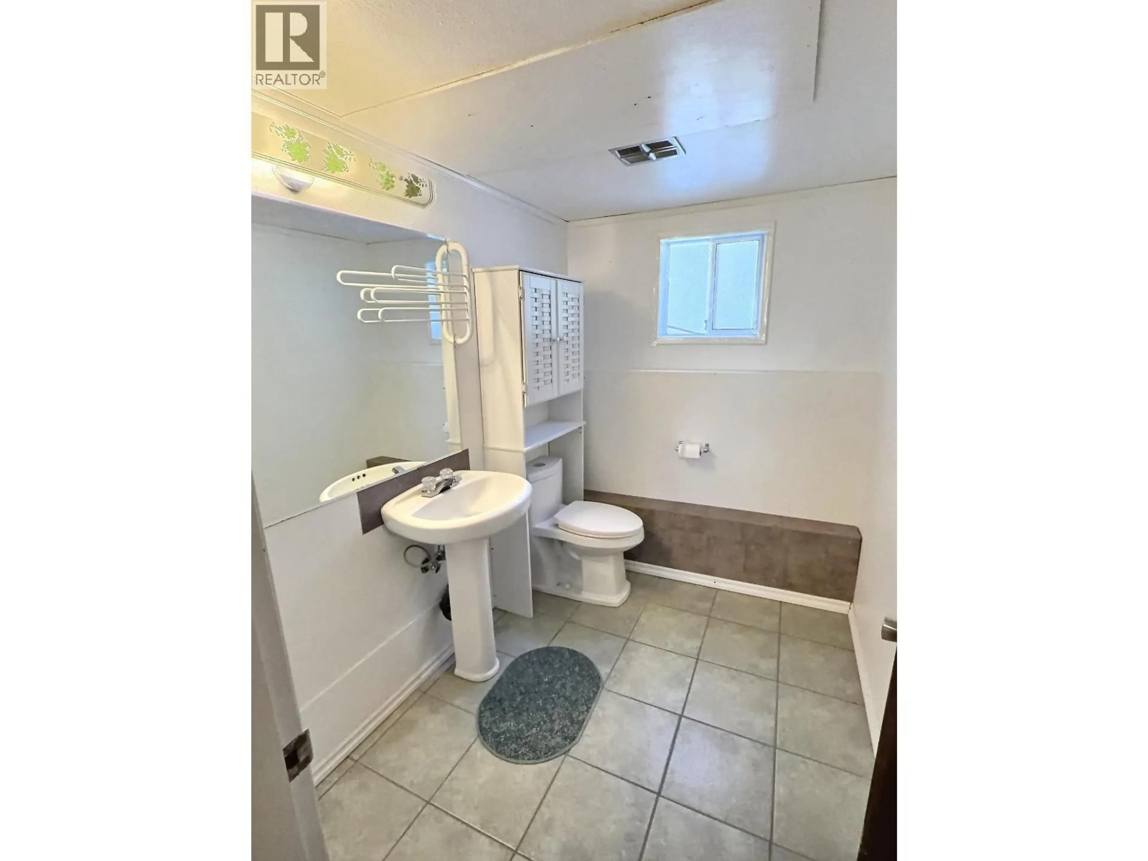 Unknown for 5031 MEIN ROAD, 108 Mile Ranch British Columbia V0K2Z0