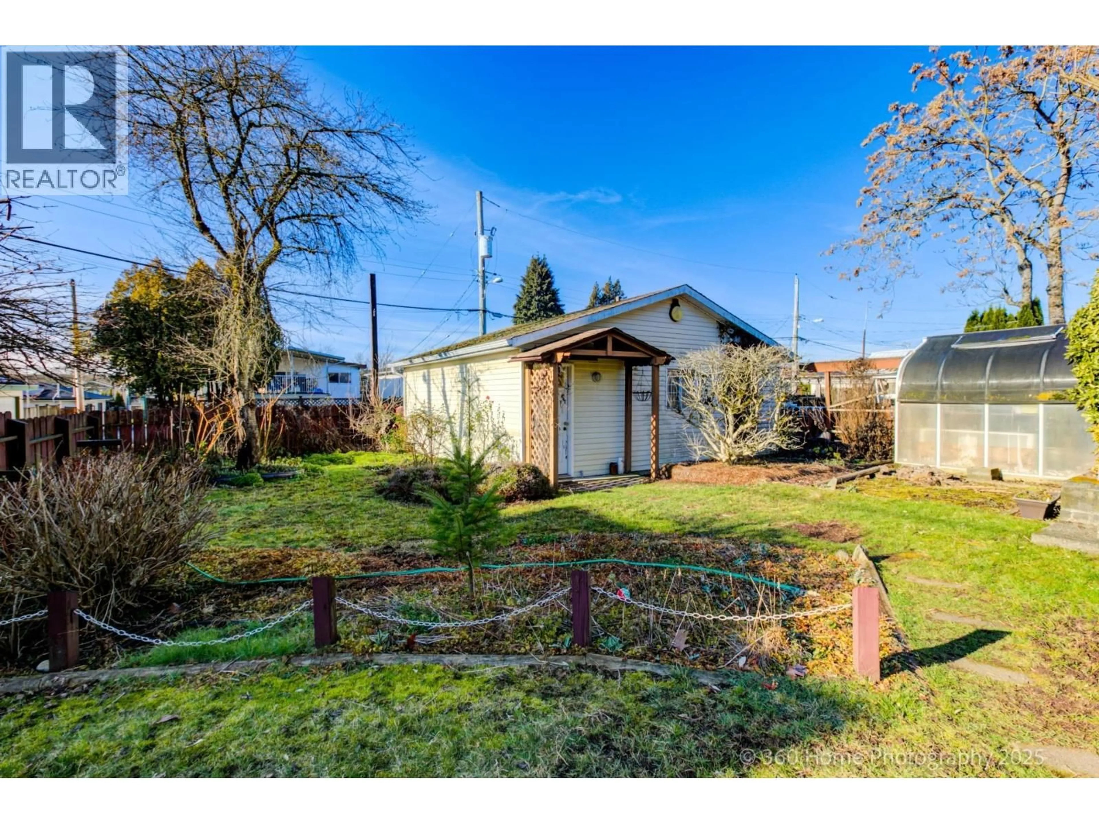 Shed for 6287 BATTISON STREET, Vancouver British Columbia V5S3M7