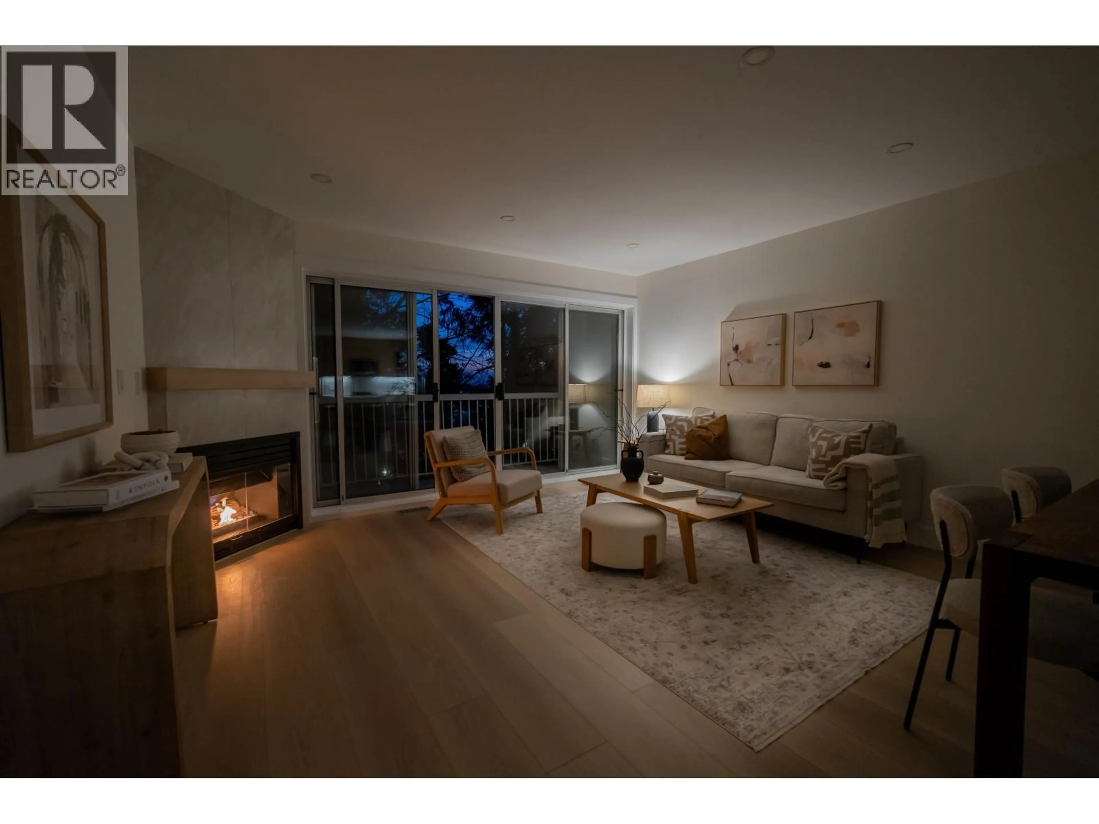 Living room with furniture, unknown for 3350 COBBLESTONE AVENUE, Vancouver British Columbia V5S4S4