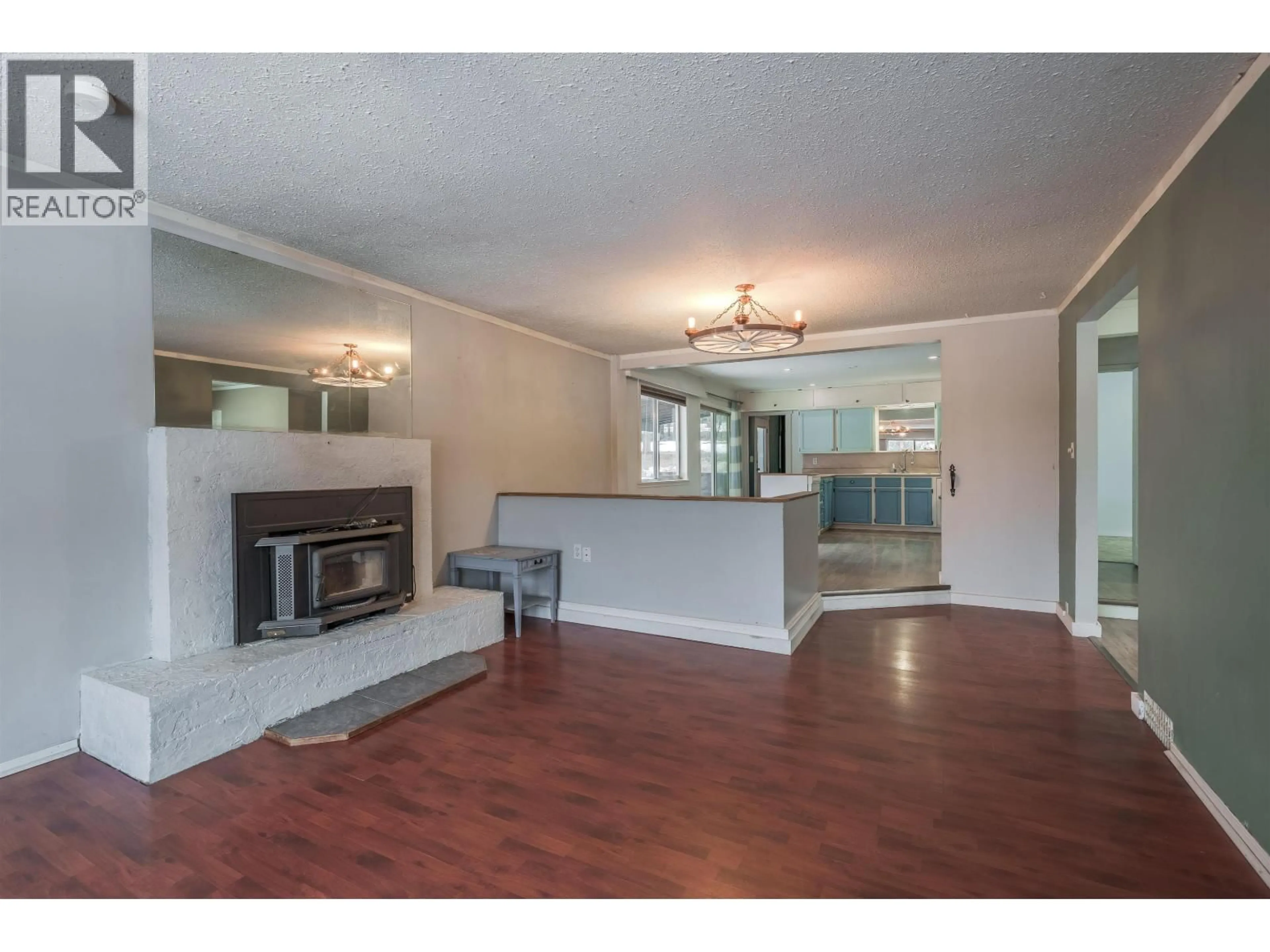 Unknown for 3559 CARIBOO 97 HIGHWAY, Lac La Hache British Columbia V0K1T1