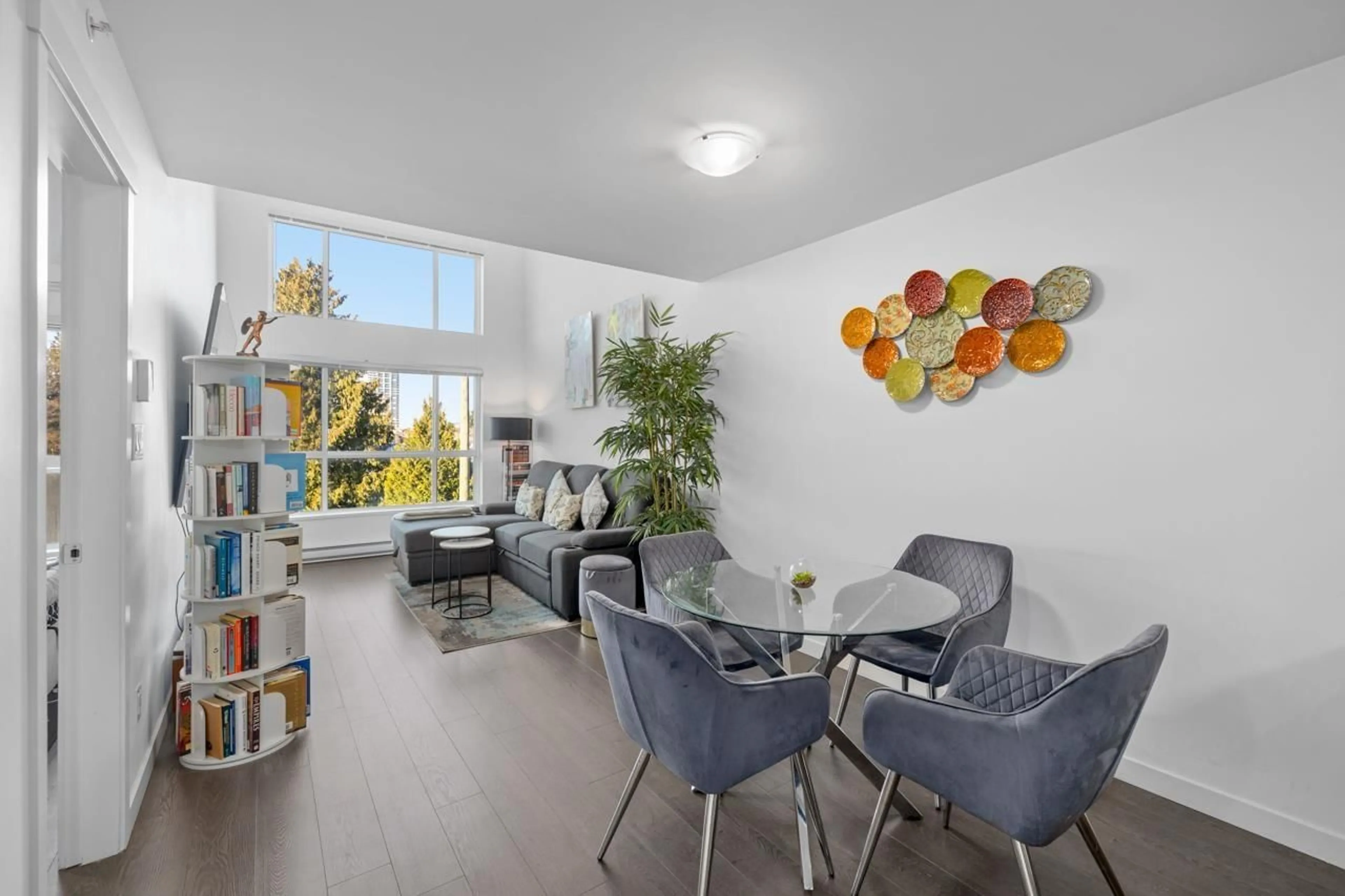 Unknown for 405 - 10688 140 STREET, Surrey British Columbia V3T0M6