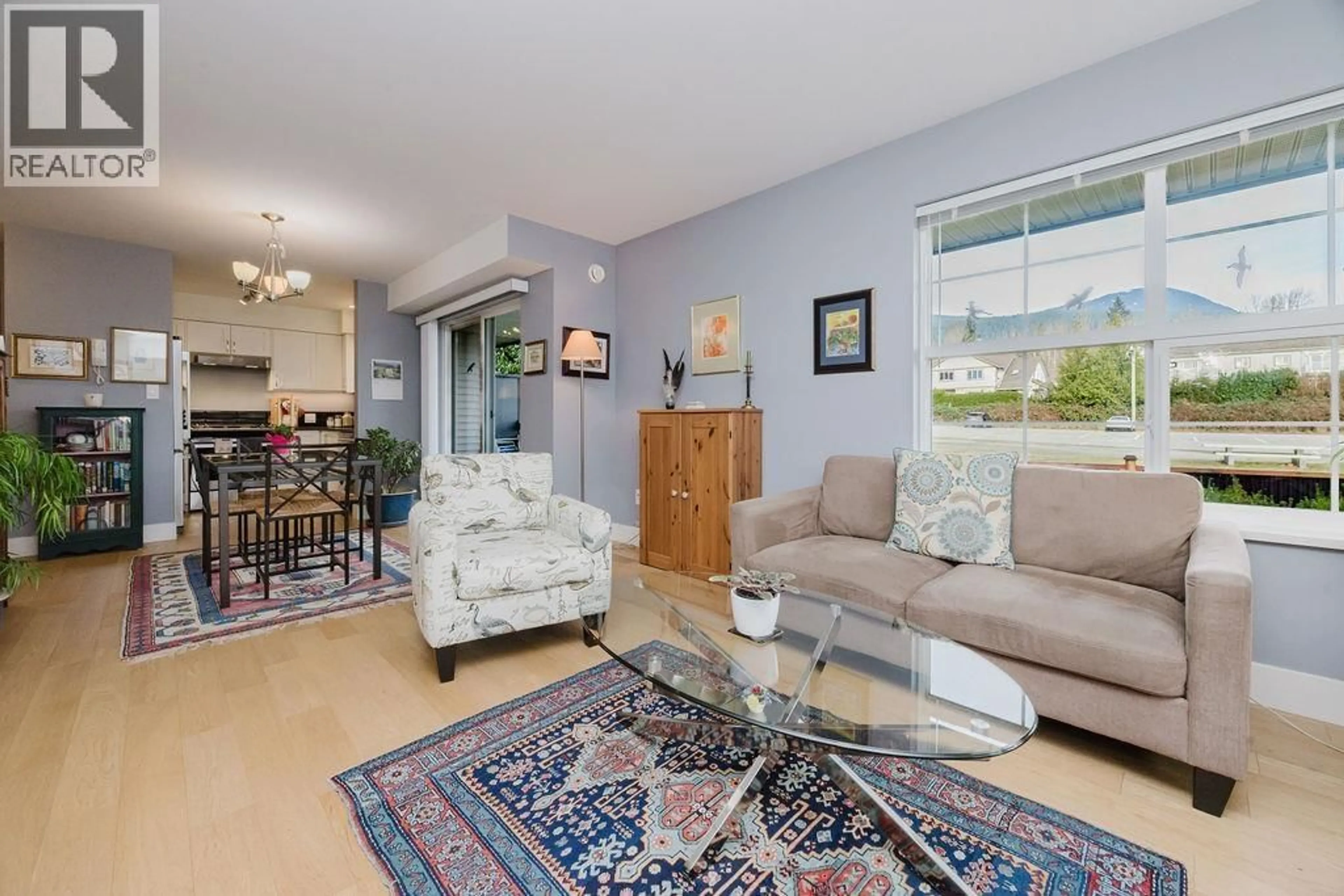 Living room with furniture, unknown for 23 - 689 PARK ROAD, Gibsons British Columbia V0N1V7