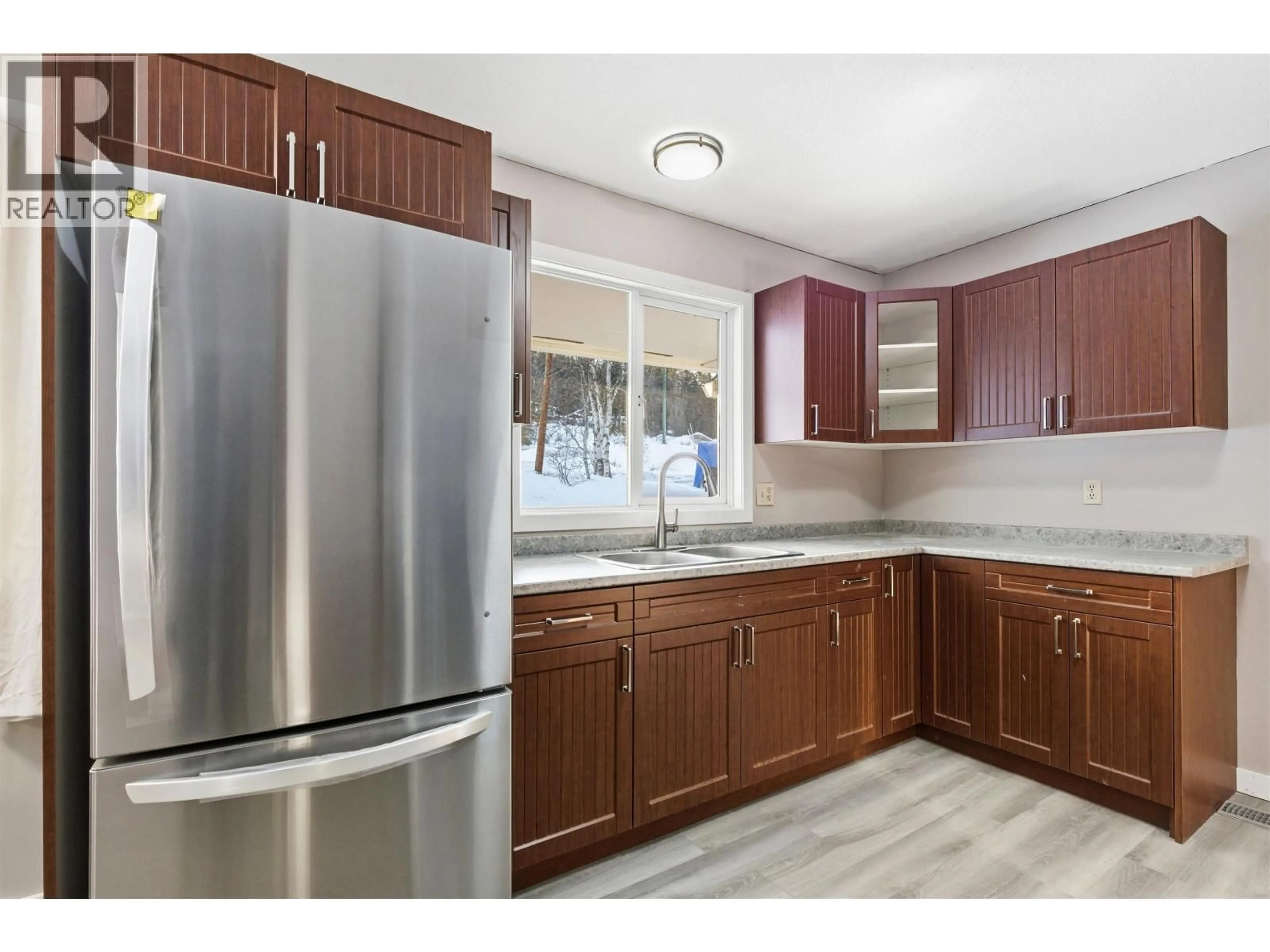 Standard kitchen, unknown for 1012 CONRAD CRESCENT, Esler / Dog Creek British Columbia V2G3M4
