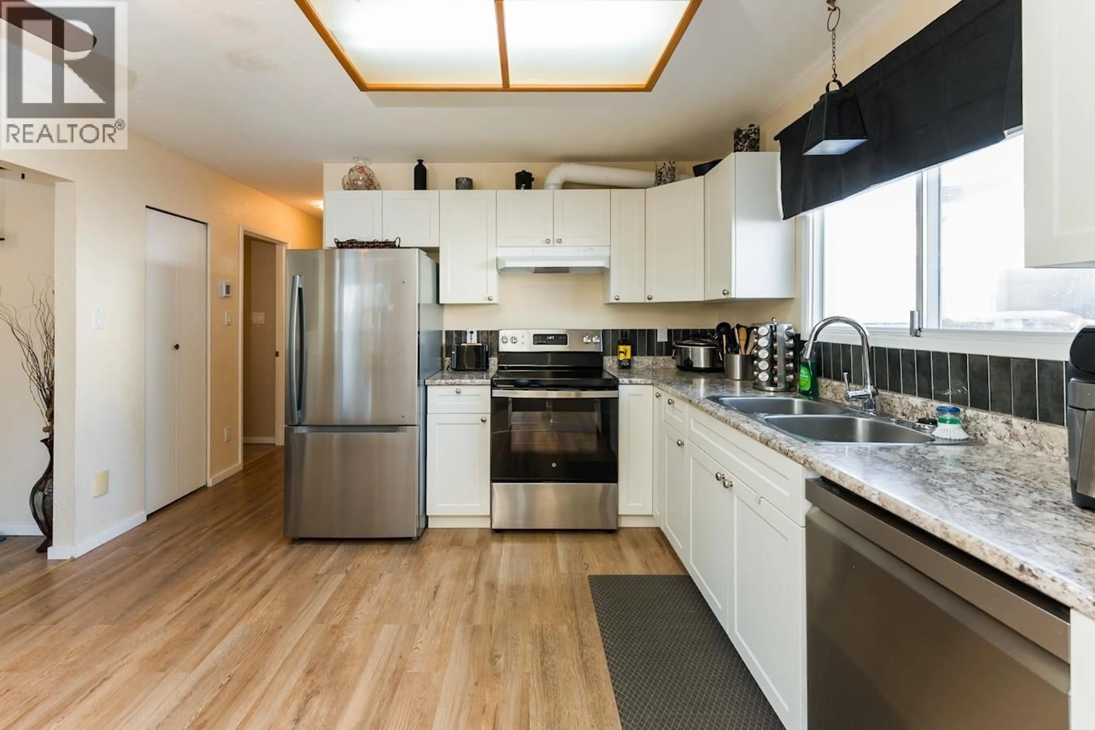 Unknown for 443 BRIGADE DRIVE, Prince George British Columbia V2M4N7