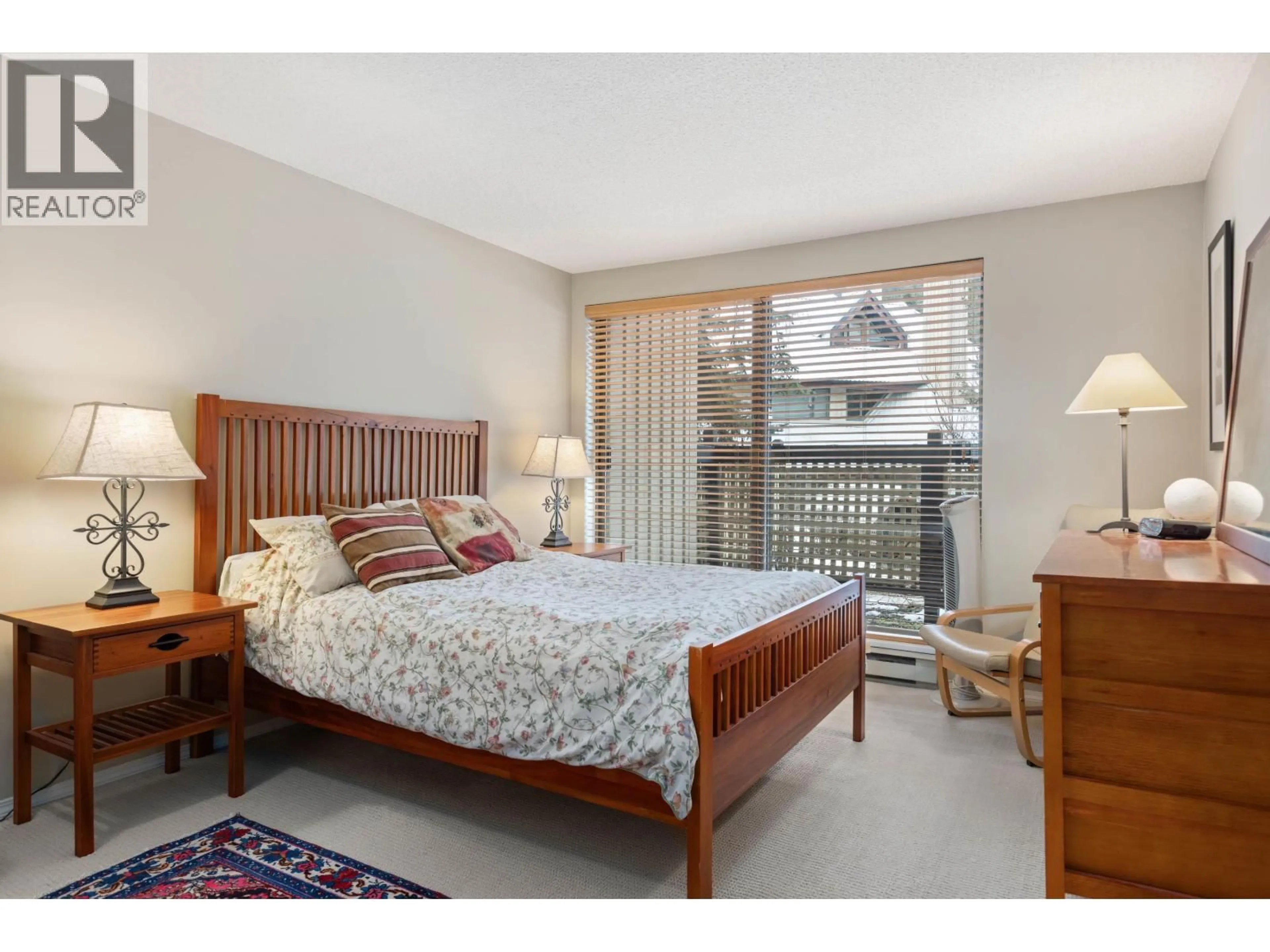 Bedroom with bed, unknown for 18 - 4637 BLACKCOMB WAY, Whistler British Columbia V8E0Y6