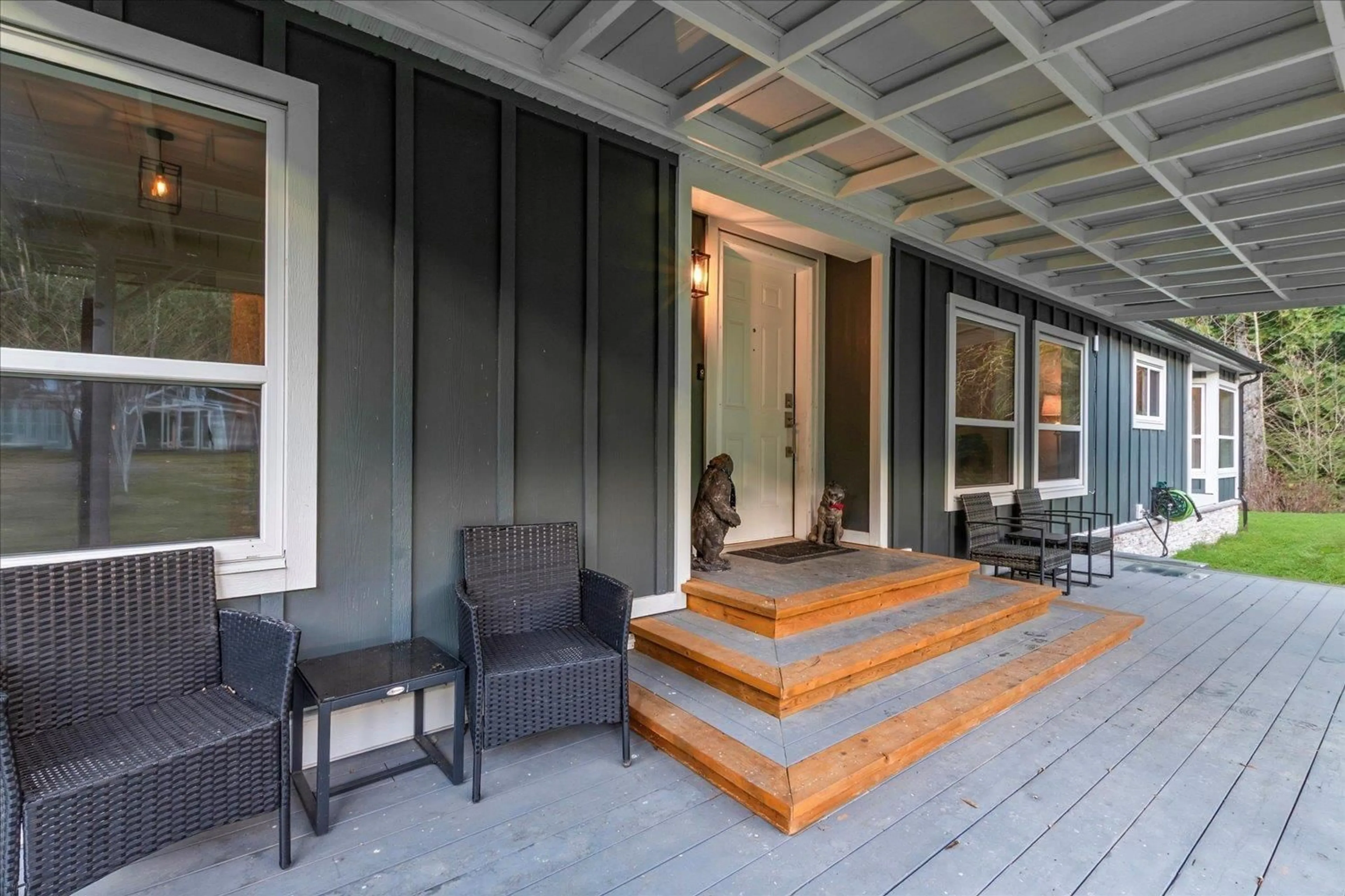 Patio, street for 6800 HINKLEY ROAD, Chilliwack British Columbia V4Z1J4