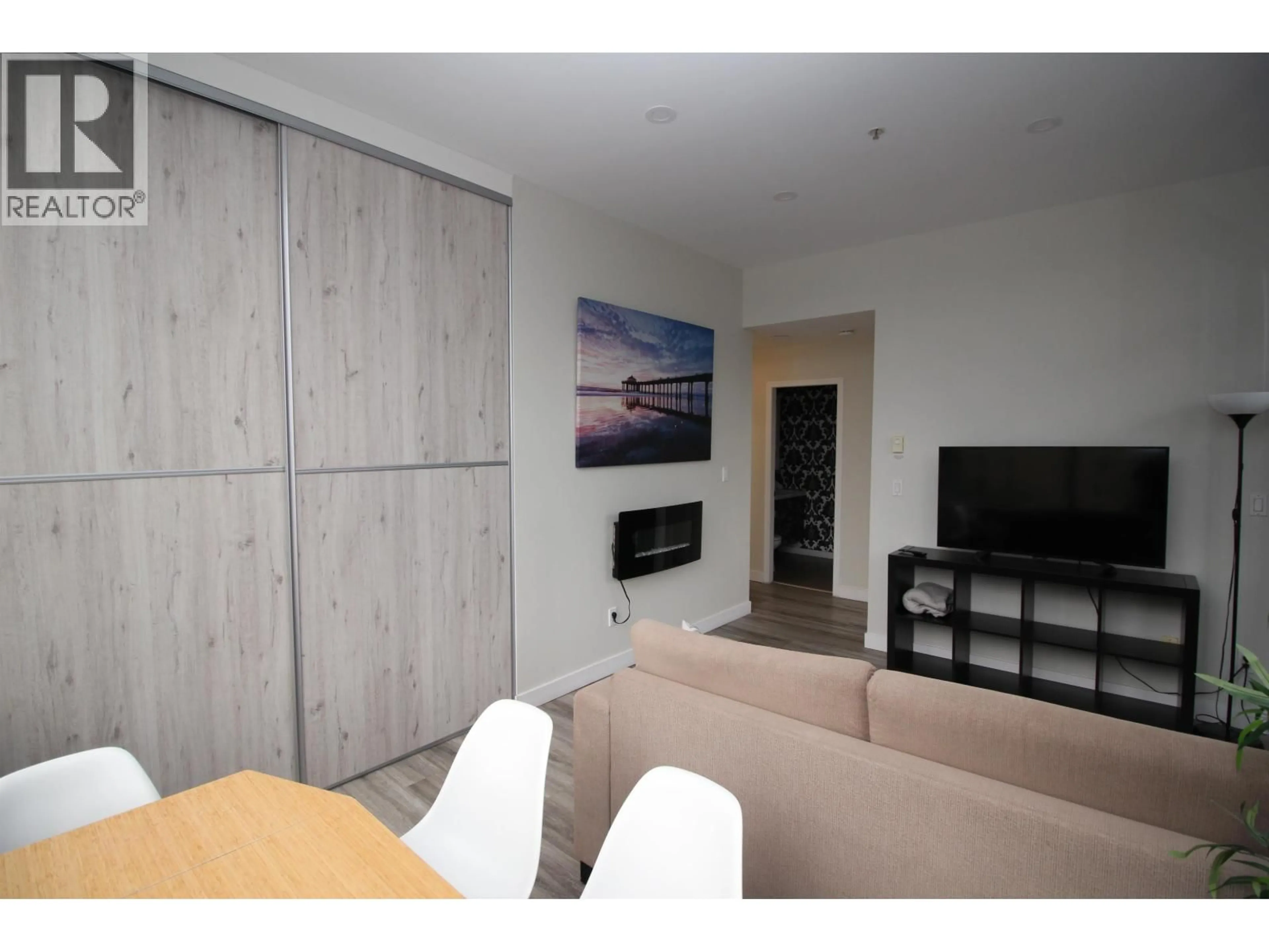 A pic of a room for 508 - 1010 HOWE STREET, Vancouver British Columbia V6Z1P5