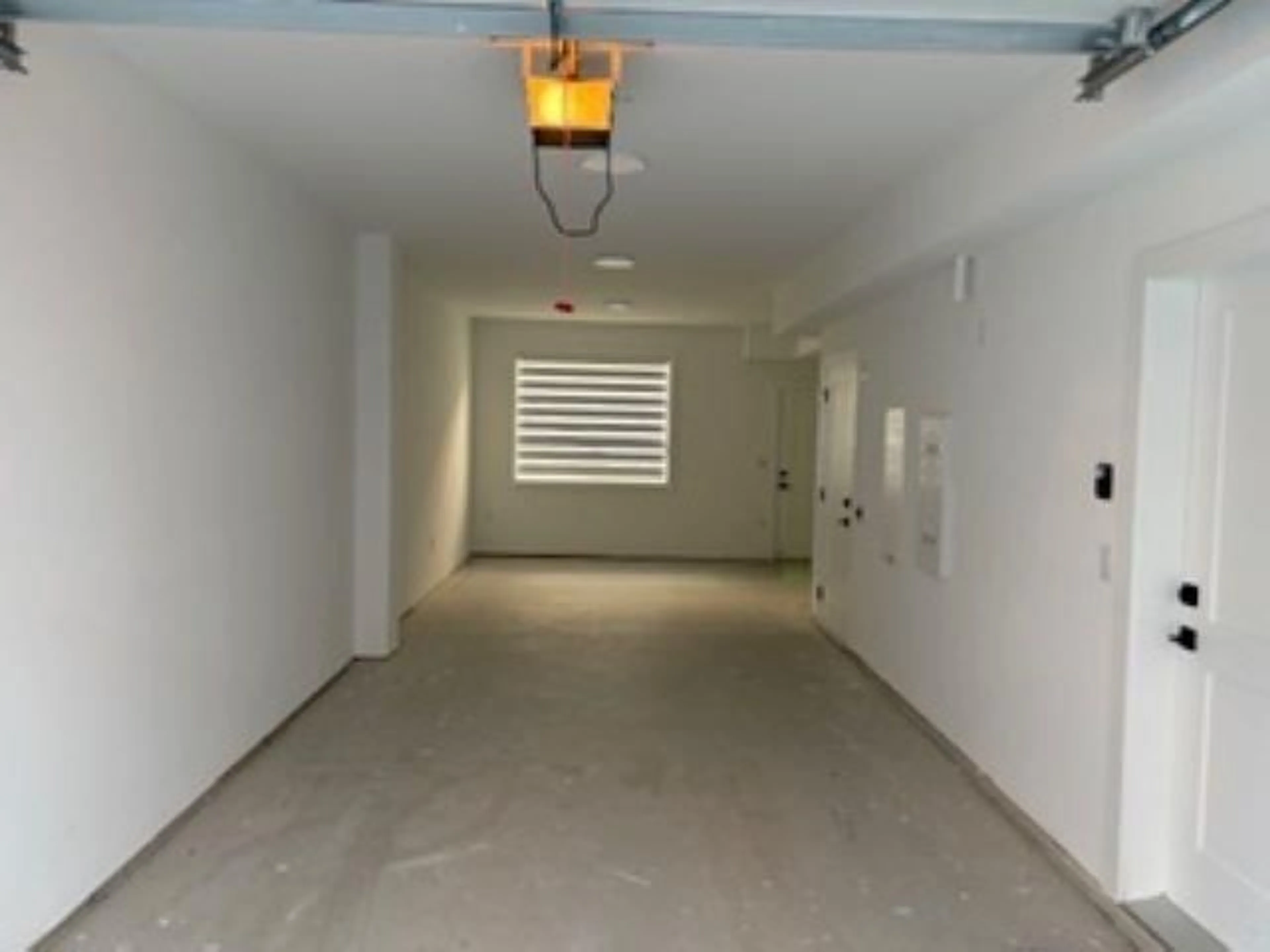 Indoor garage for 15 - 32970 TUNBRIDGE AVENUE, Mission British Columbia V2V0J9