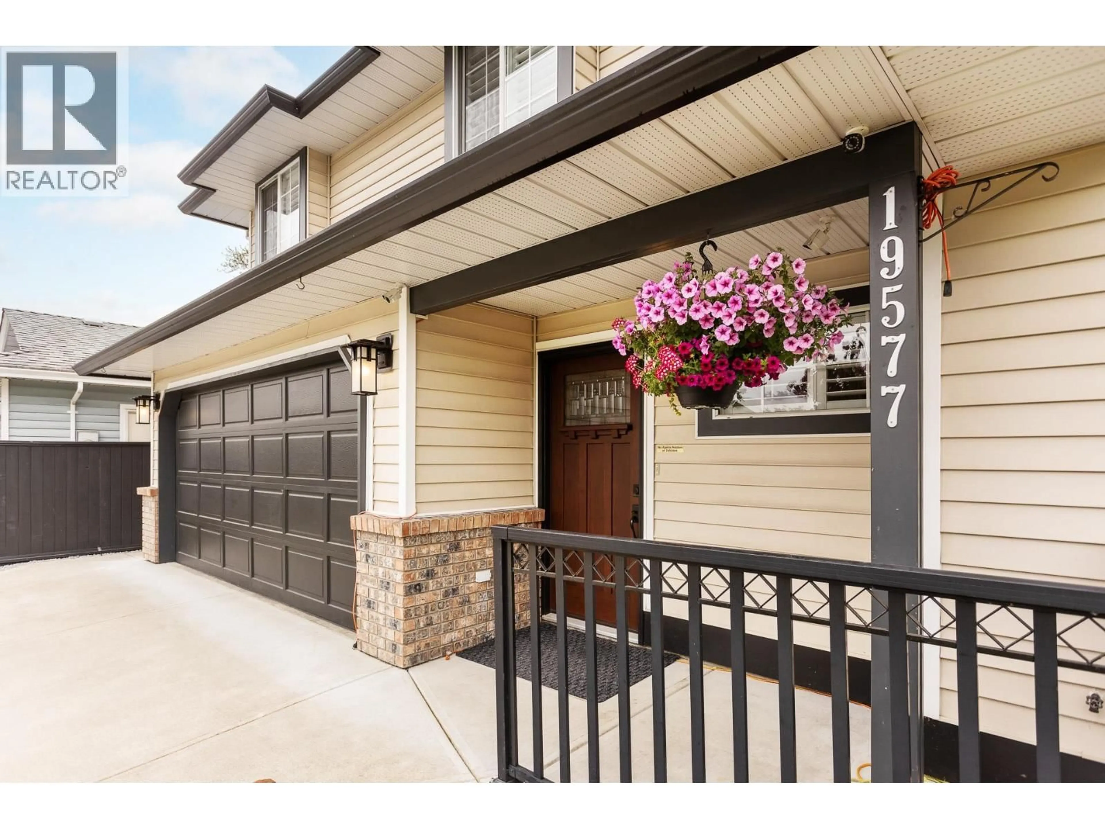 Unknown for 19577 SOMERSET DRIVE, Pitt Meadows British Columbia V3Y2L5