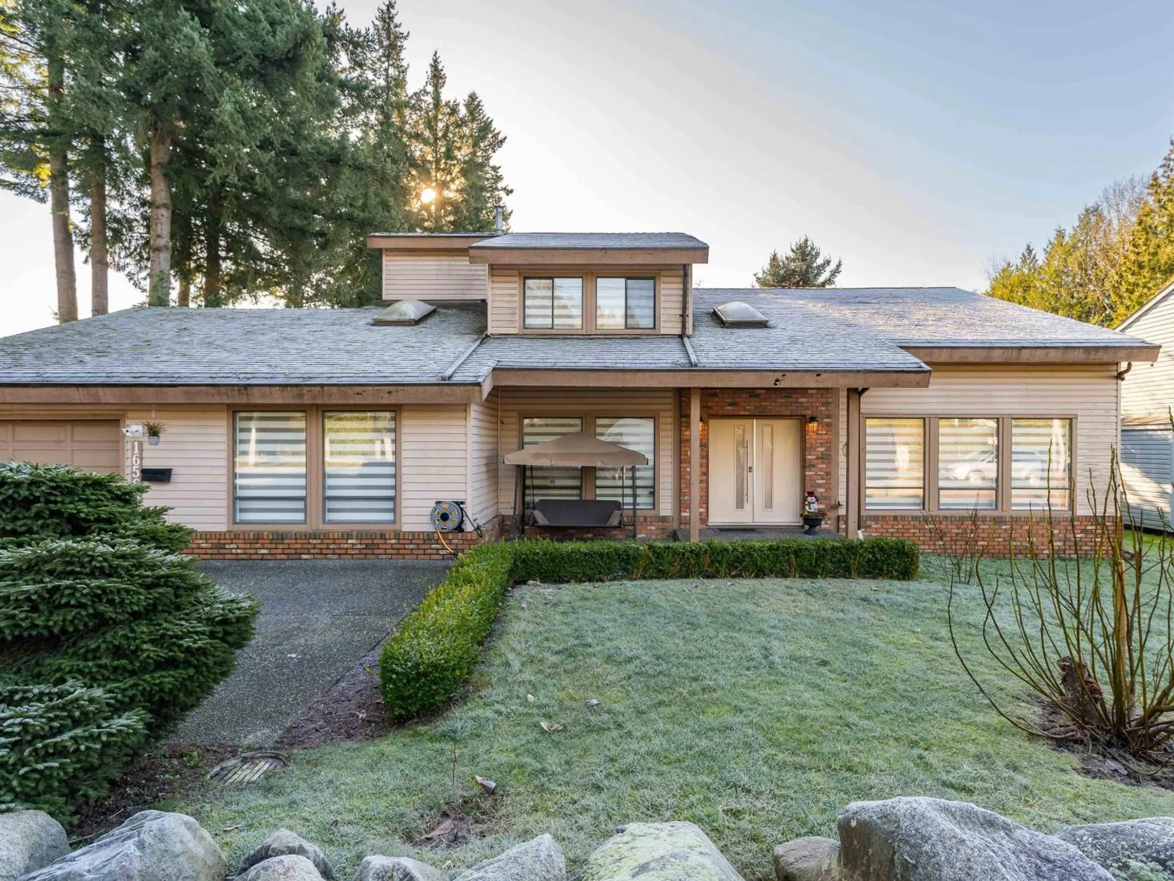 Home with brick exterior material, unknown for 16566 80 AVENUE, Surrey British Columbia V4N0H3