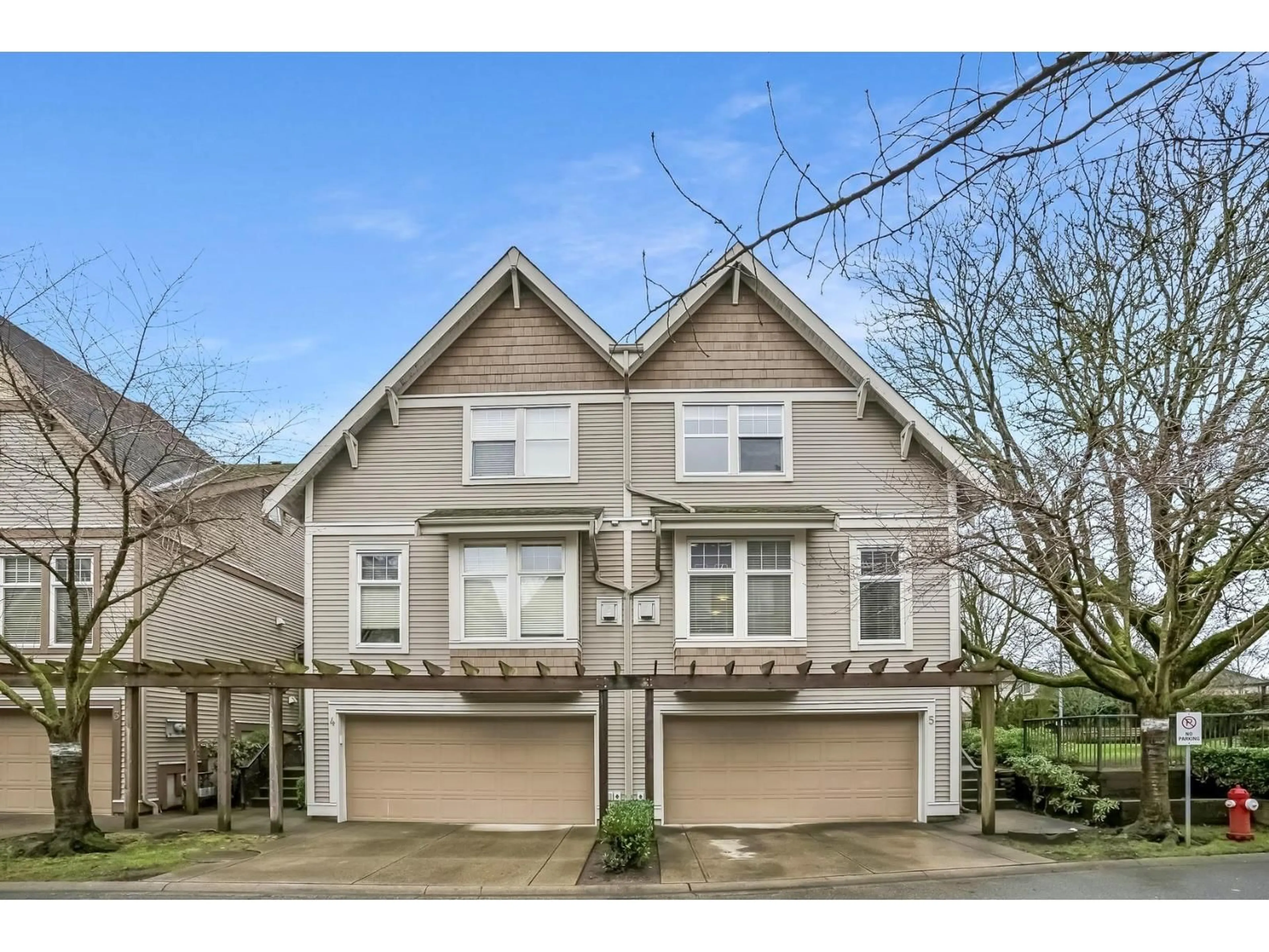 Home with vinyl exterior material, street for 5 - 6588 188 STREET, Surrey British Columbia V3S1Z6