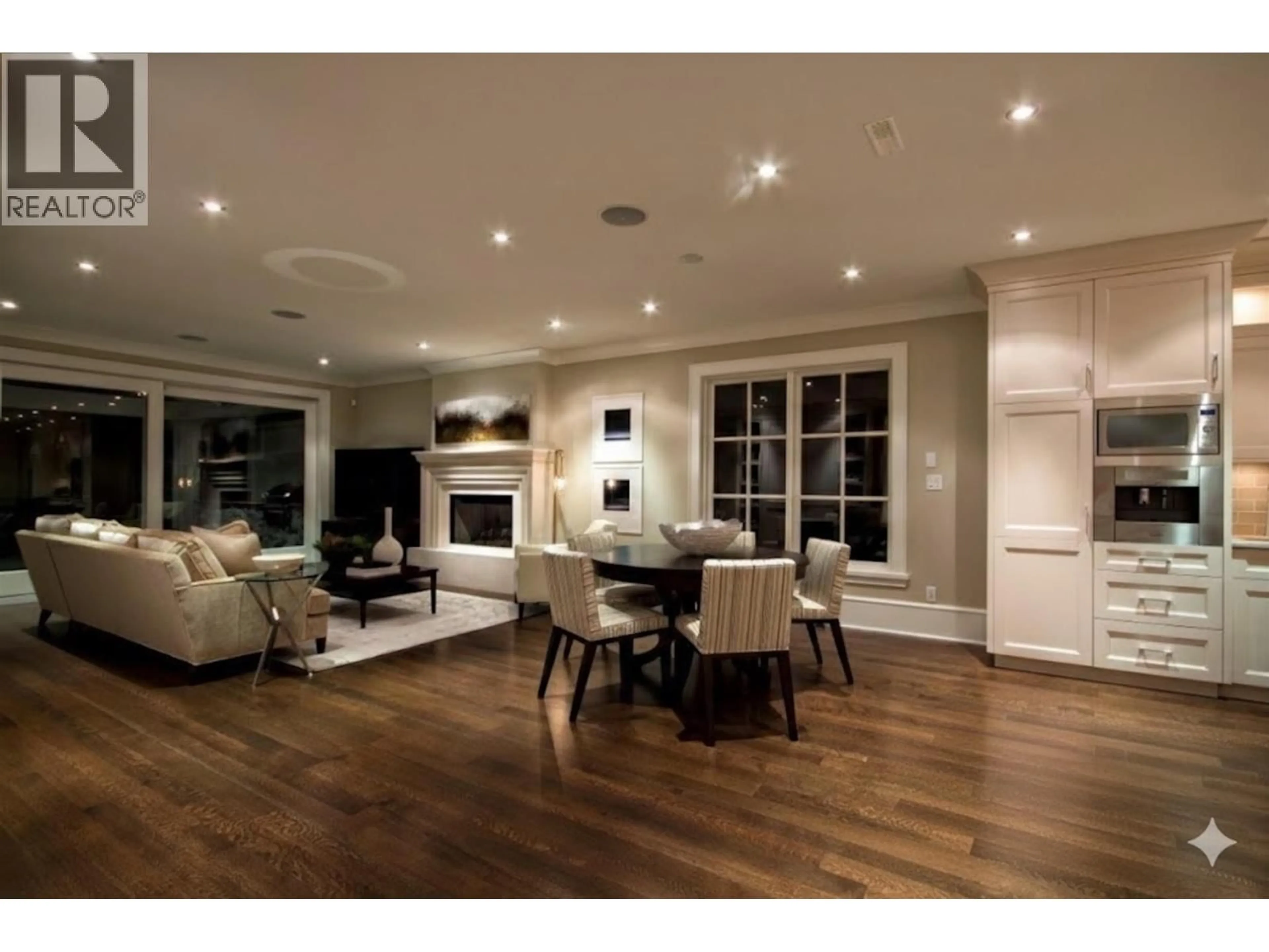 Unknown for 2920 MATHERS AVENUE, West Vancouver British Columbia V7V2K1