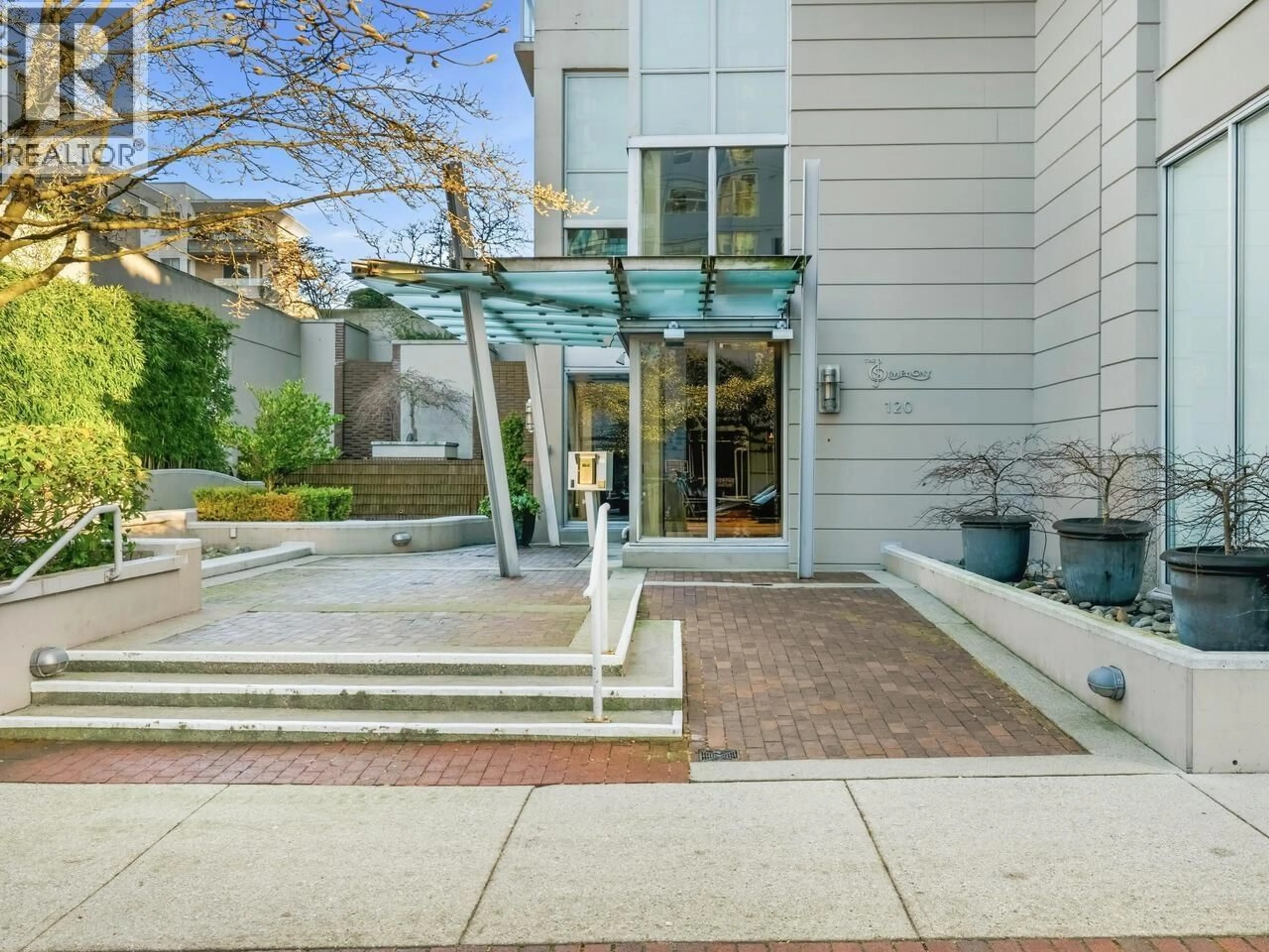 Unknown for 801 - 120 16TH STREET, North Vancouver British Columbia V7M3N6