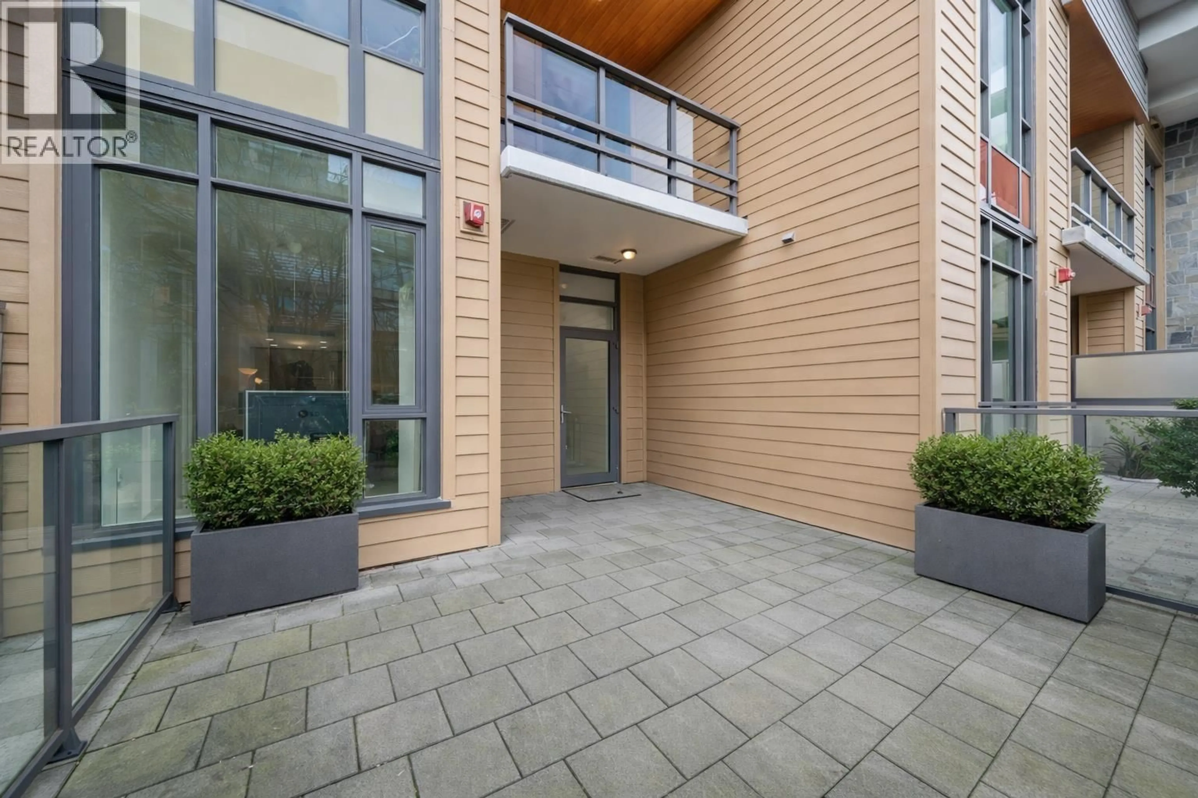 Patio, street for 2779 LIBRARY LANE, North Vancouver British Columbia V7J0C6