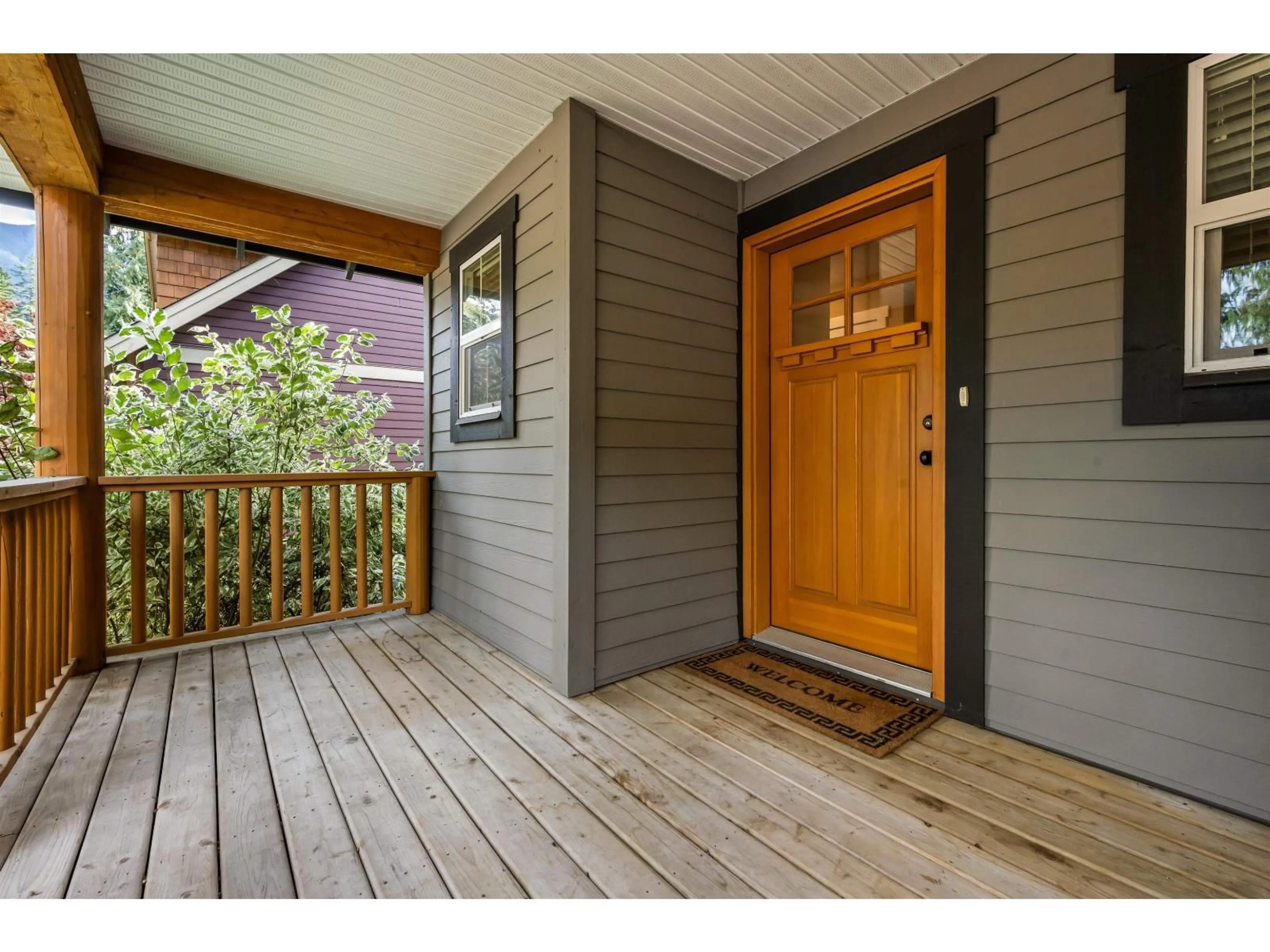 Indoor entryway for 43425 BLUE GROUSE LANE, Lindell Beach British Columbia V2R0X8