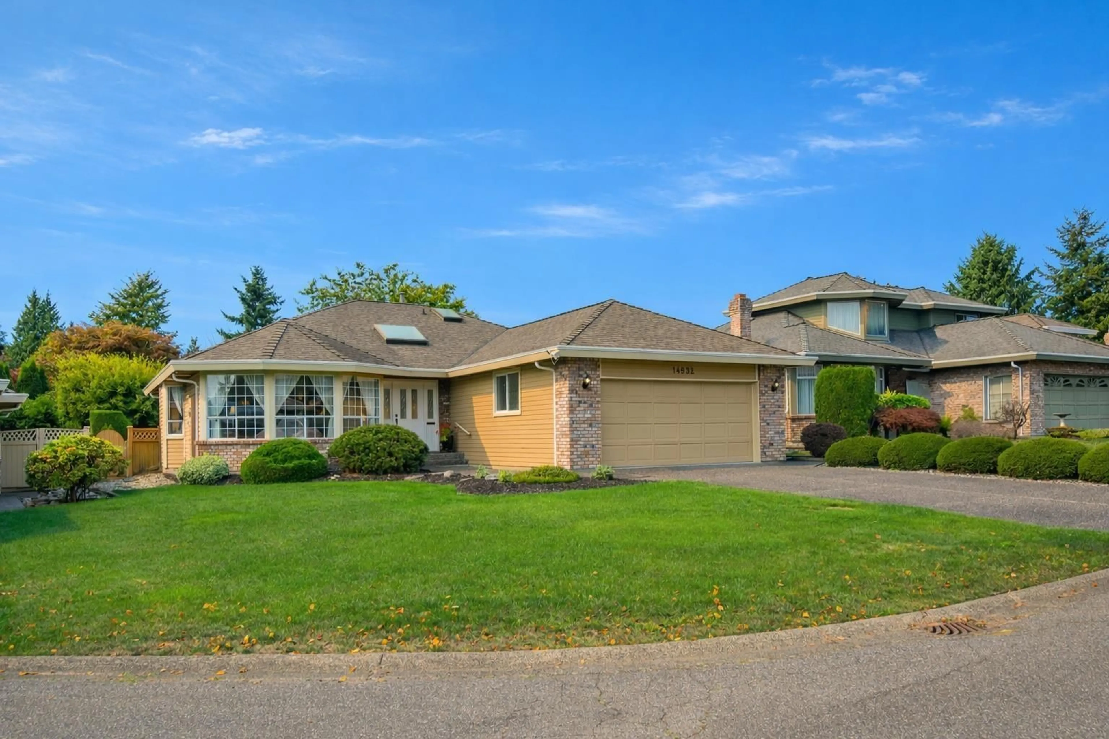 Home with vinyl exterior material, street for 14932 21B AVENUE, Surrey British Columbia V4A8Z7