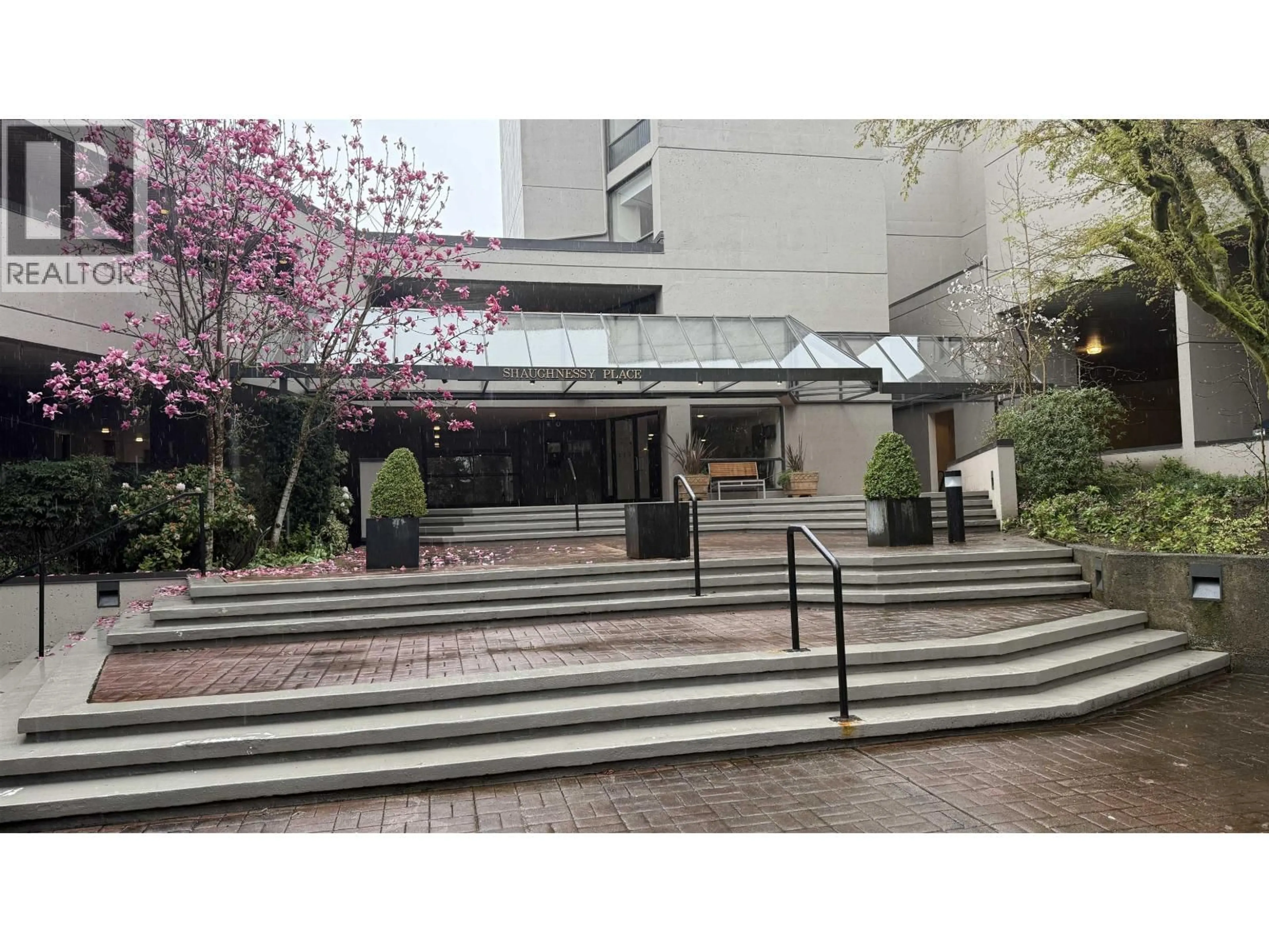 Lobby for 512 - 4900 CARTIER STREET, Vancouver British Columbia V6M4H2
