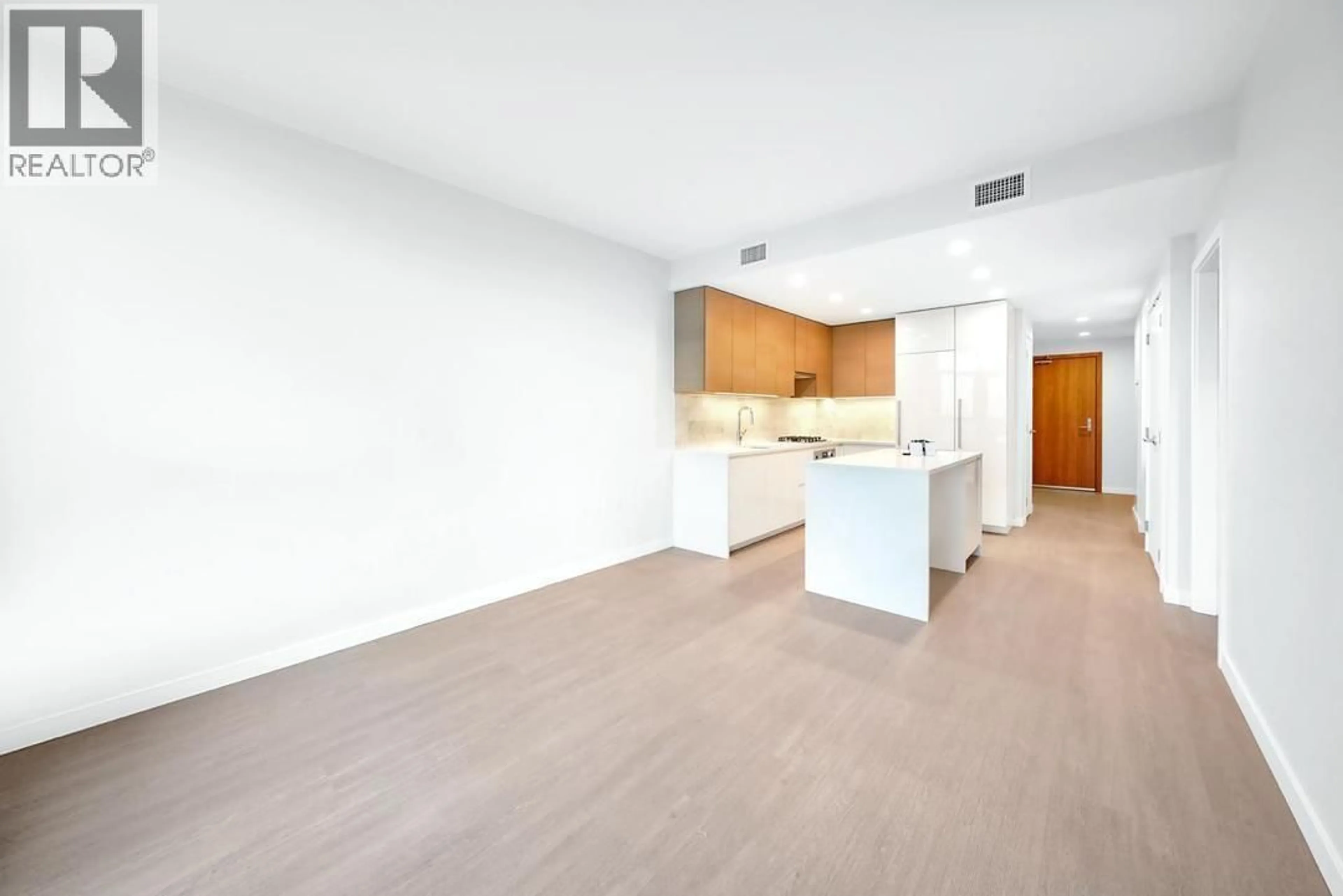 Unknown for 5309 - 2108 GILMORE AVENUE, Burnaby British Columbia V5C0N8