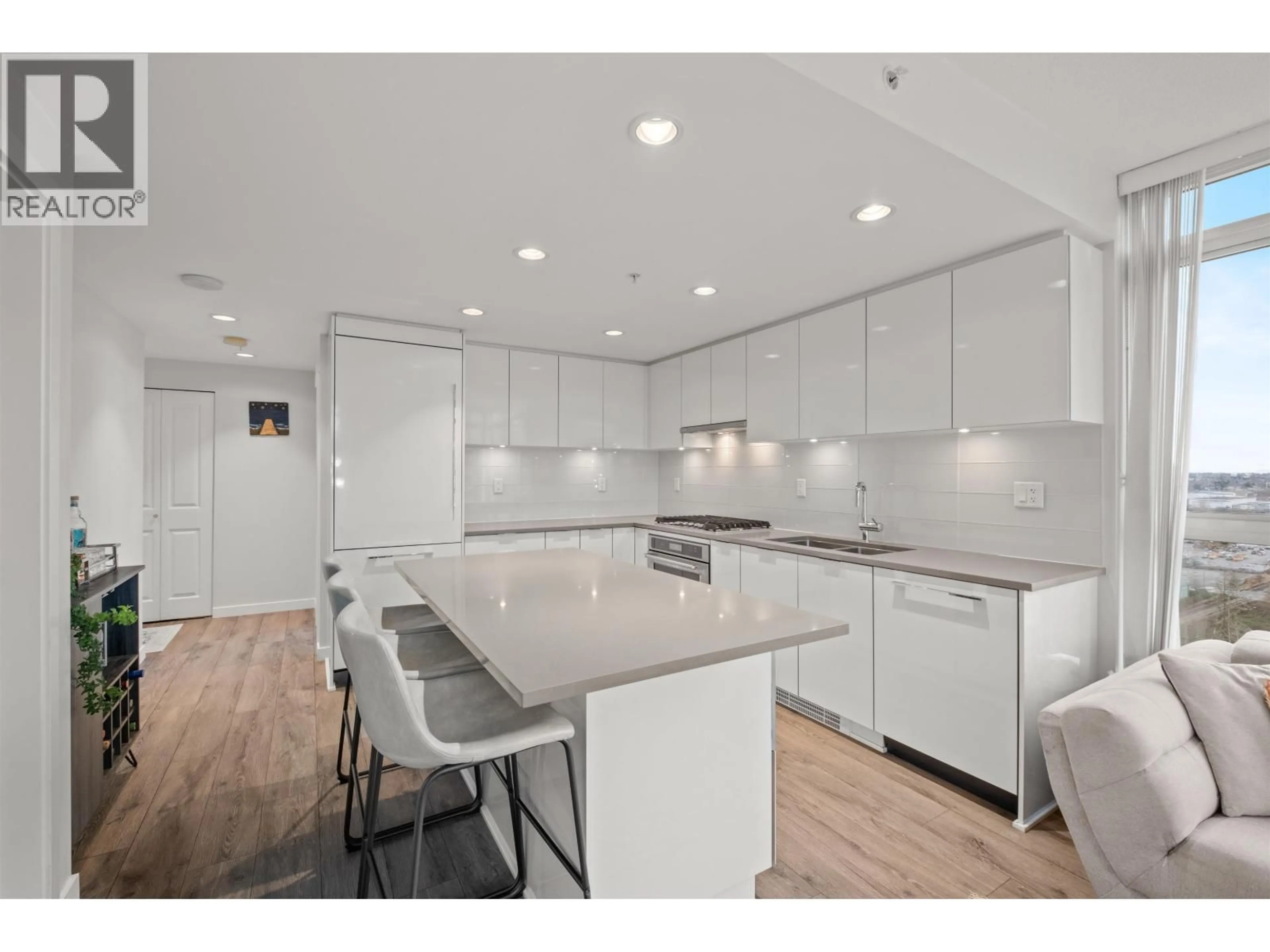 Open concept kitchen, unknown for 2206 - 2388 MADISON AVENUE, Burnaby British Columbia V5C0K8