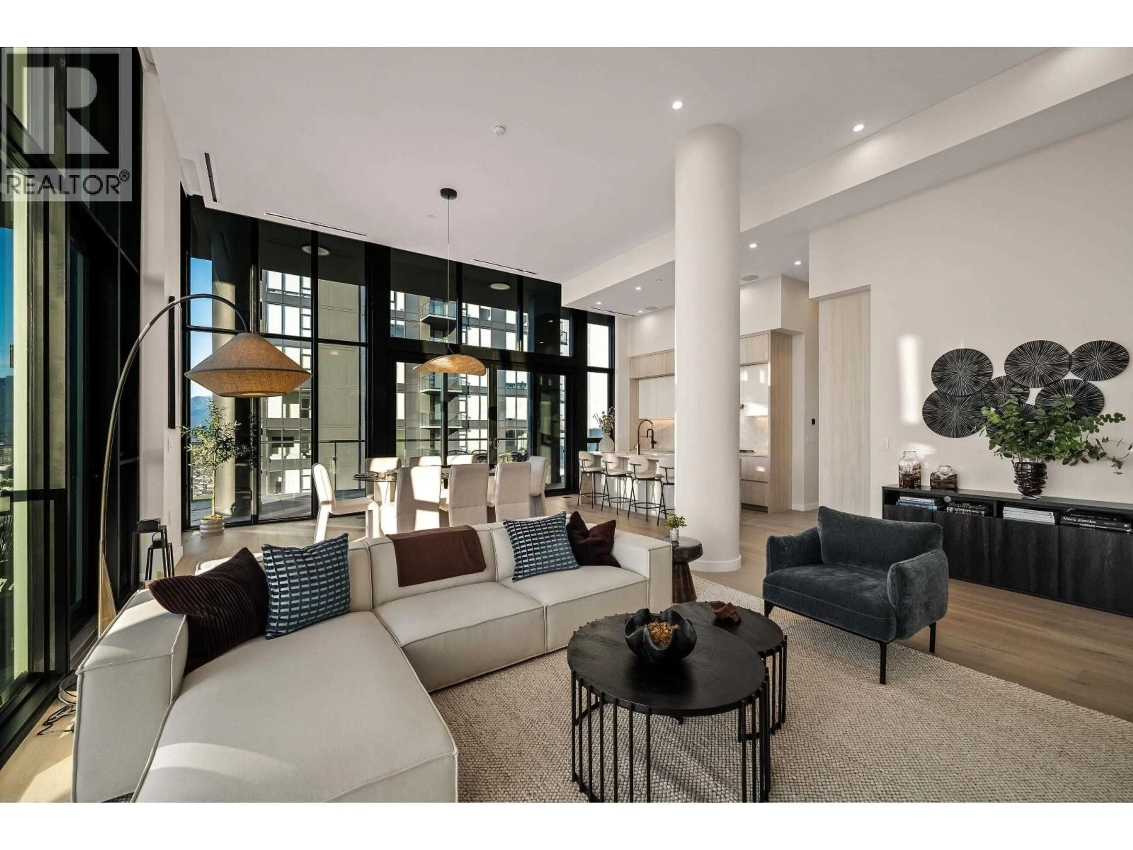 Living room with furniture, unknown for 5106 - 2186 GILMORE AVENUE, Burnaby British Columbia V5C0N7