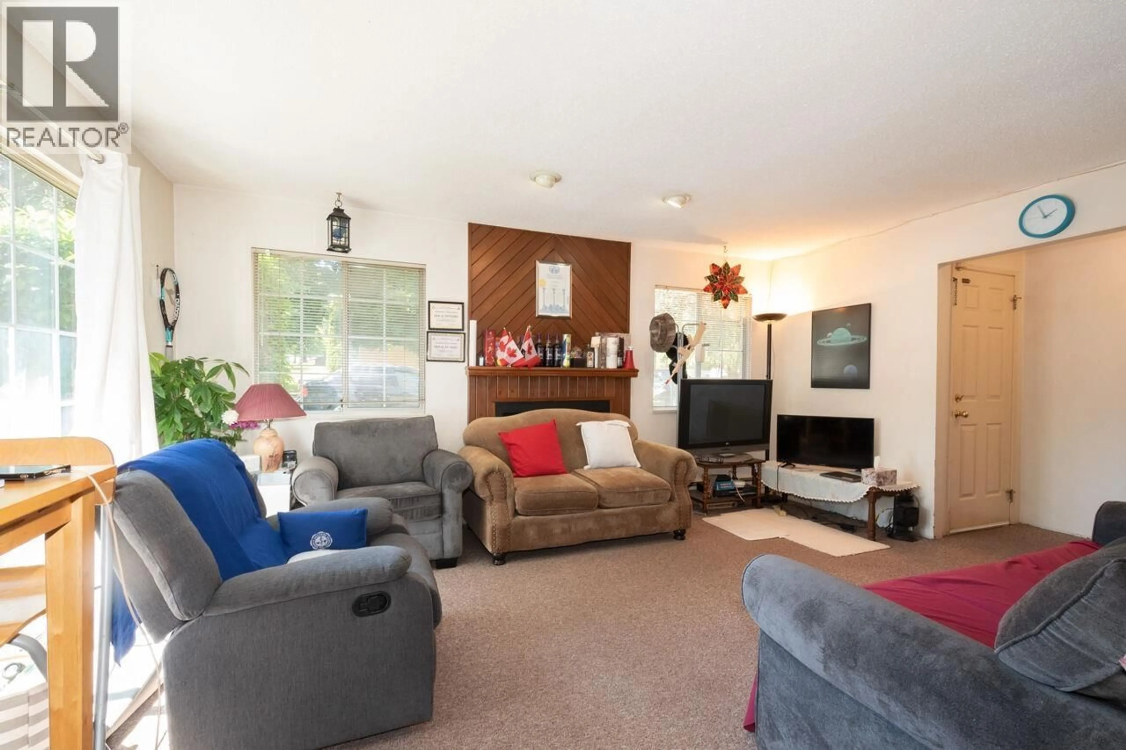 Living room with furniture, unknown for 3494 LAUREL STREET, Vancouver British Columbia V5Z3V2