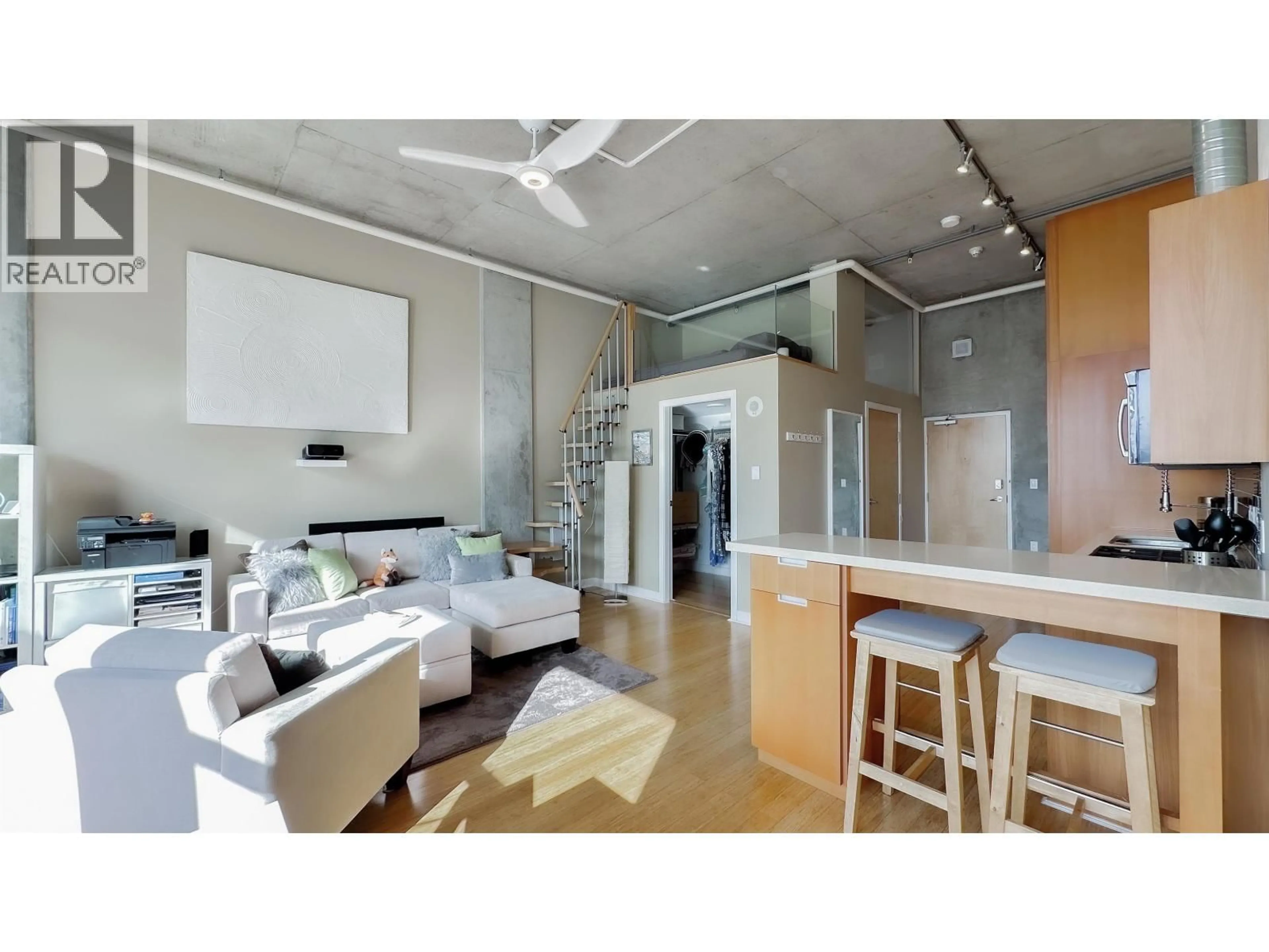 Open concept kitchen, unknown for 304 - 495 6TH AVENUE, Vancouver British Columbia V5Y1L3