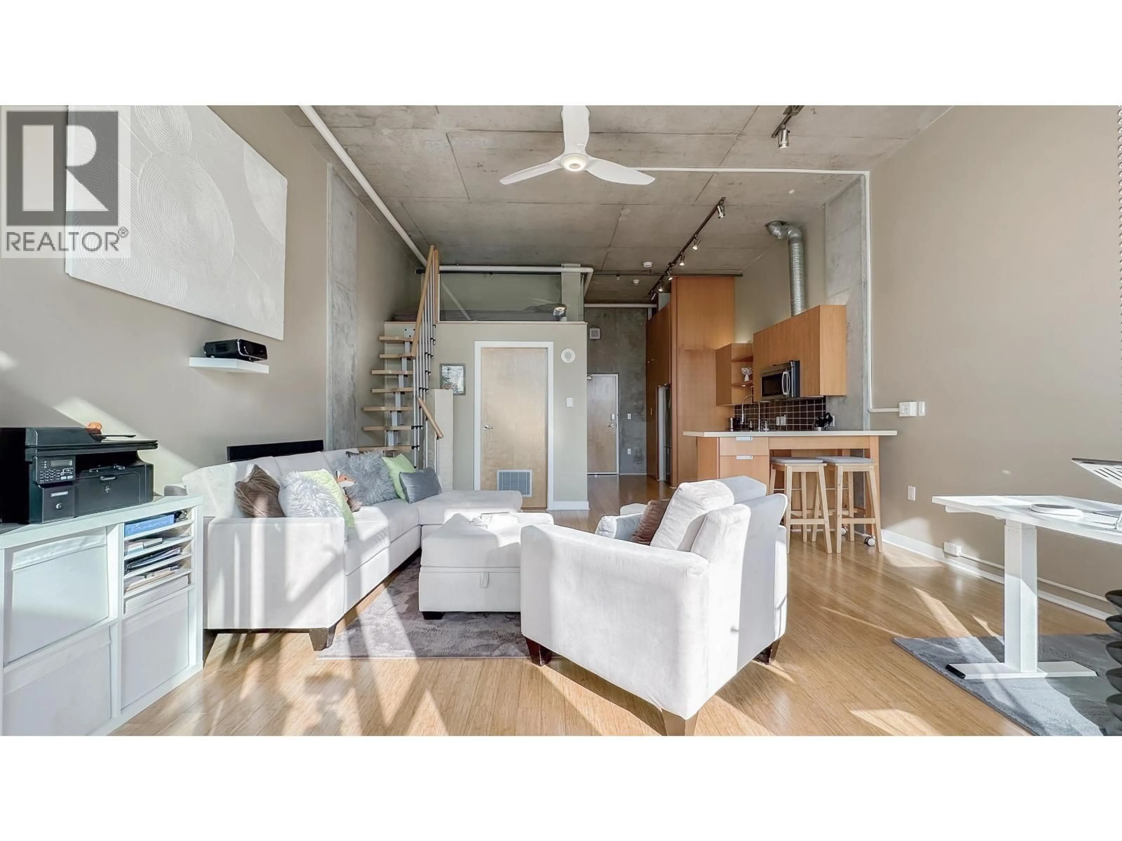 Living room with furniture, unknown for 304 - 495 6TH AVENUE, Vancouver British Columbia V5Y1L3