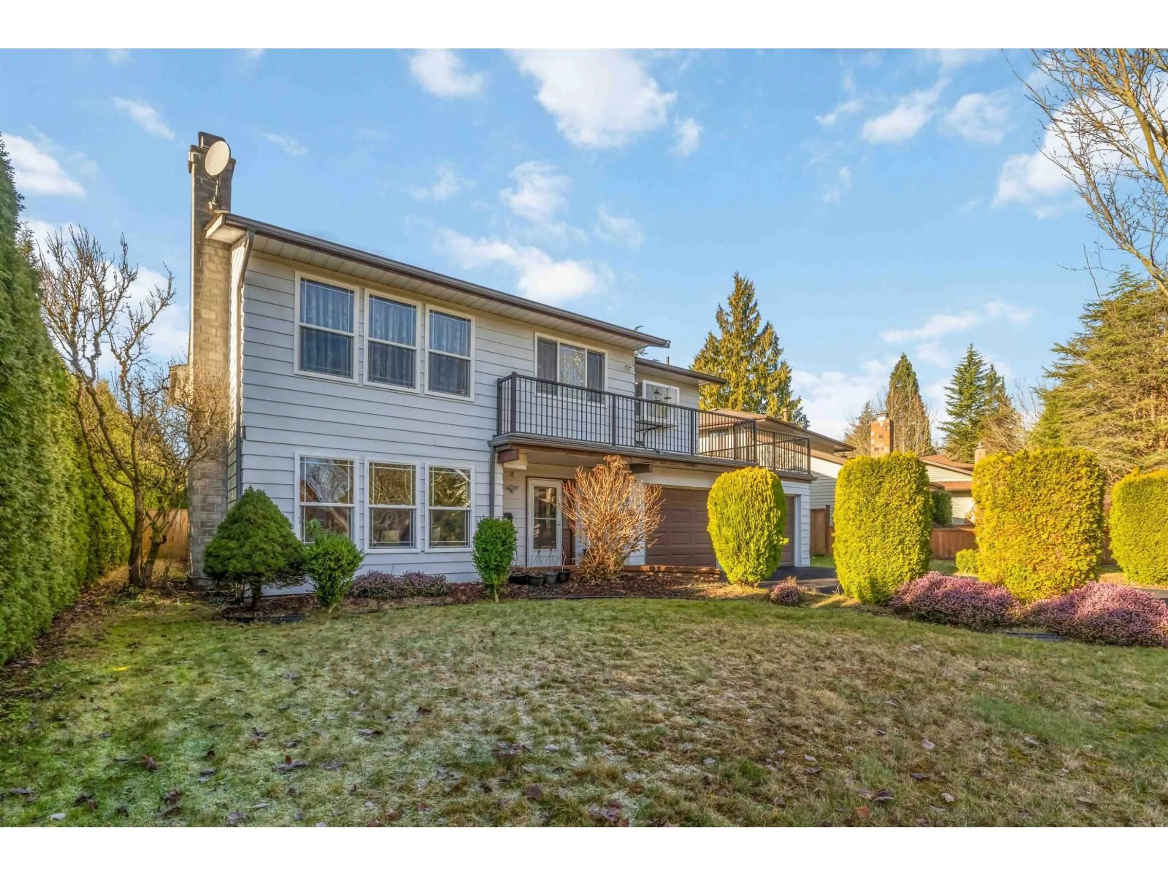 Unknown for 9113 145A STREET, Surrey British Columbia V3R7L6