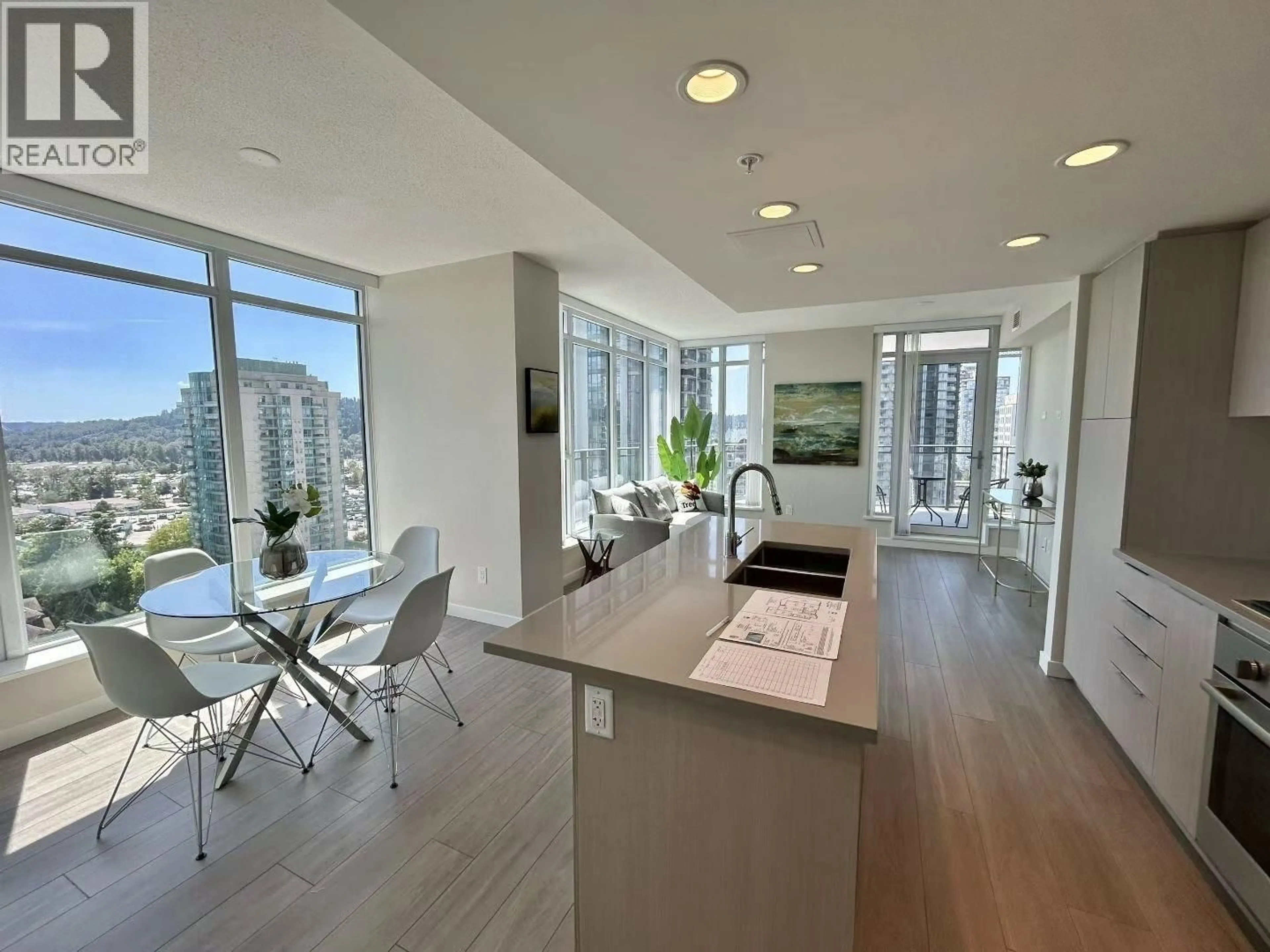 Open concept kitchen, unknown for 1506 - 1182 WESTWOOD STREET, Coquitlam British Columbia V3B0T9