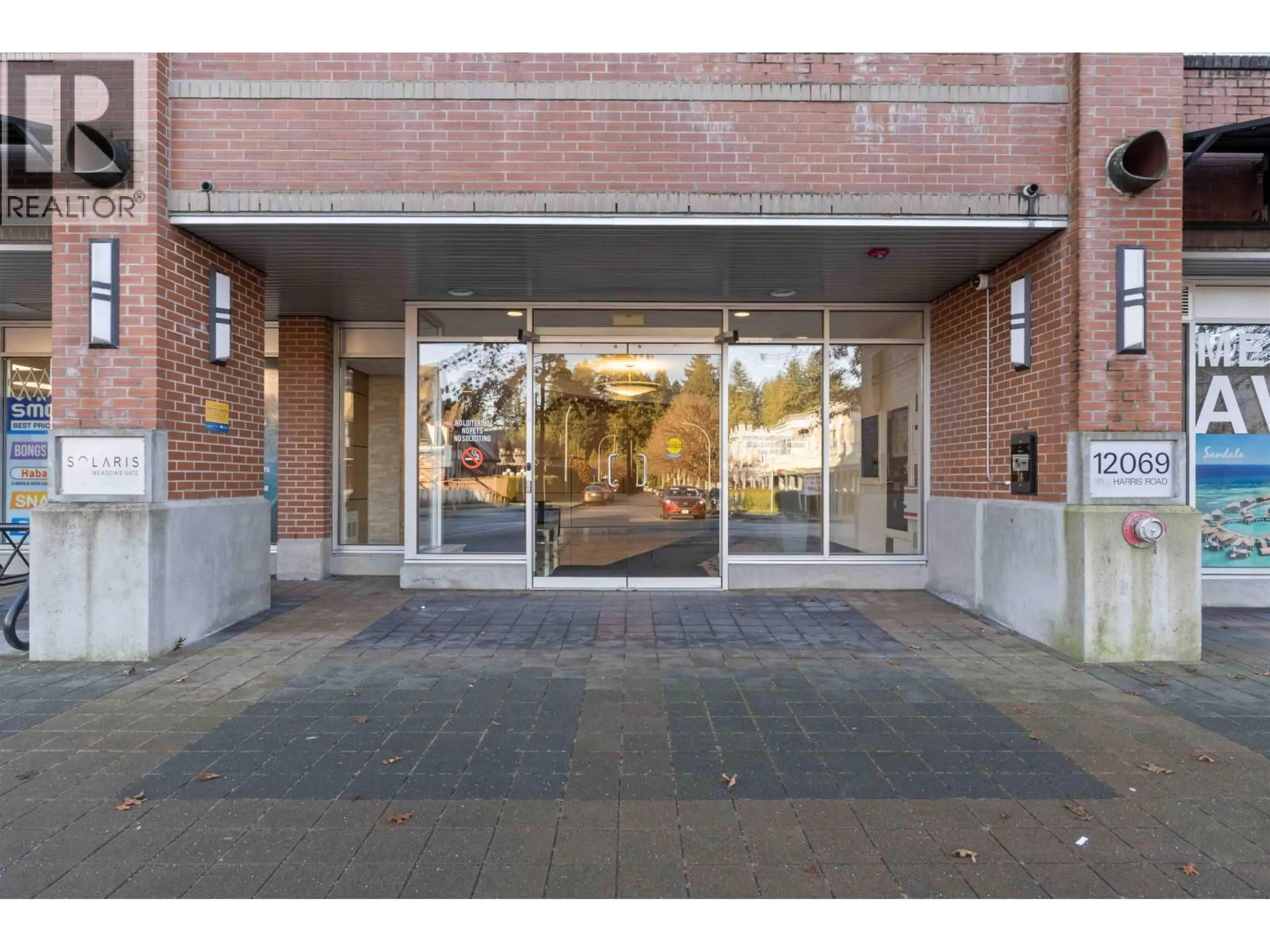 Indoor foyer for 308 - 12069 HARRIS ROAD, Pitt Meadows British Columbia V3Y0C8