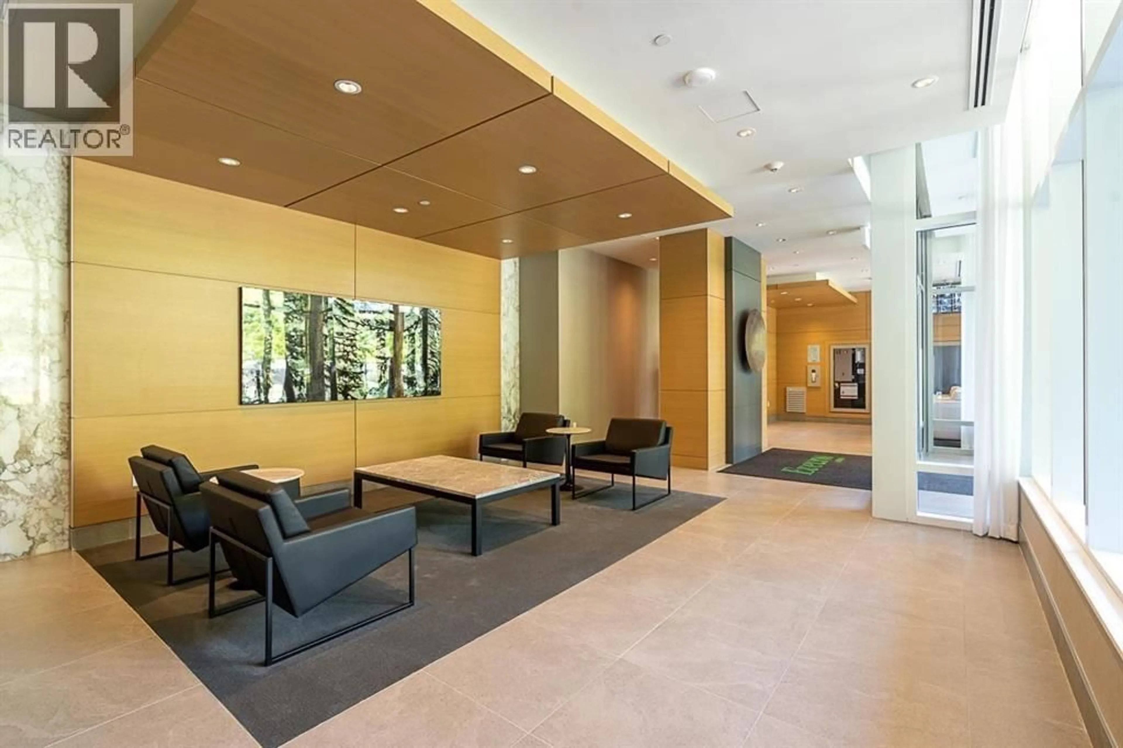 Lobby for 606 - 788 ARTHUR ERICKSON PLACE, West Vancouver British Columbia V7T0B6