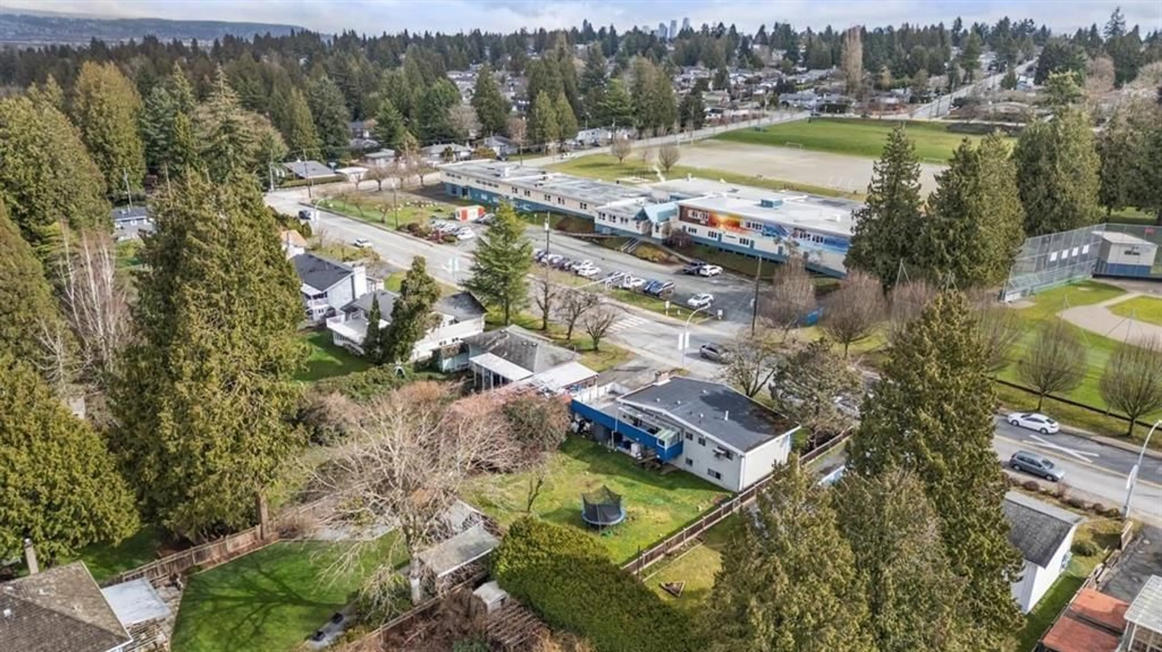 A pic from outside/outdoor area/front of a property/back of a property/a pic from drone, unknown for 9185 112 STREET, Delta British Columbia V4C4X7