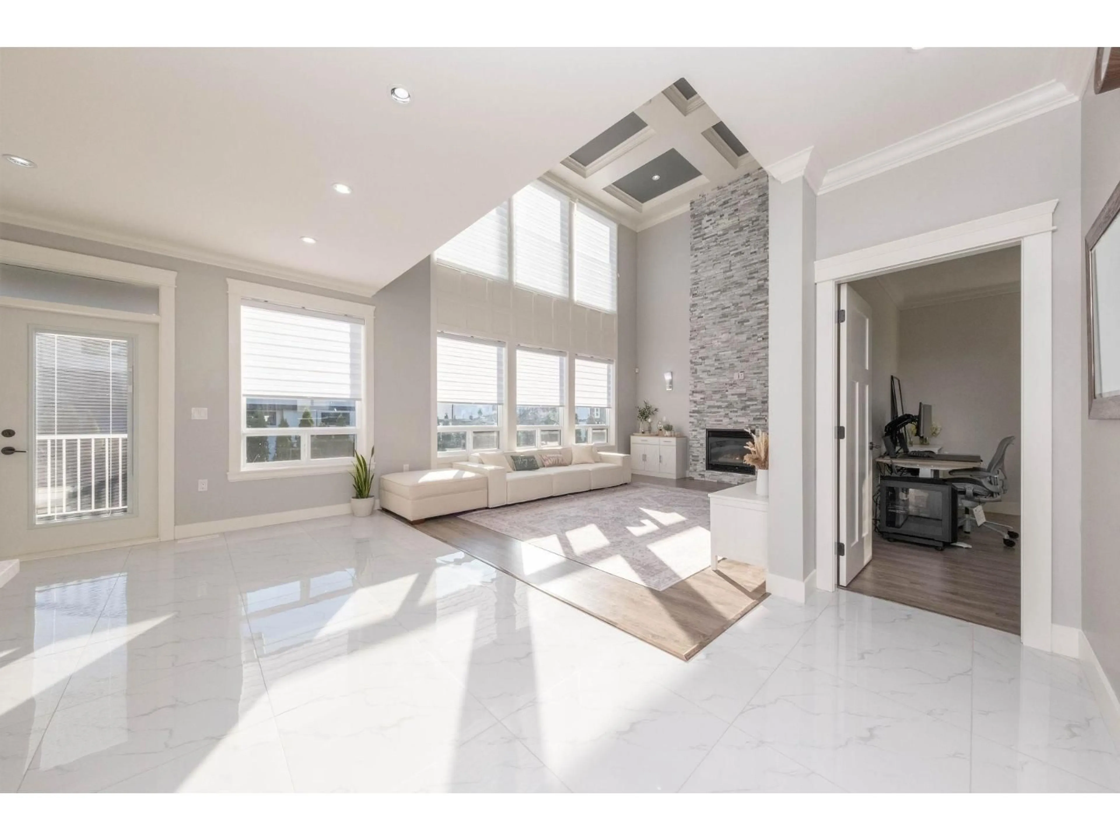 Unknown for 35280 MCEWEN AVENUE, Mission British Columbia V2V0G2