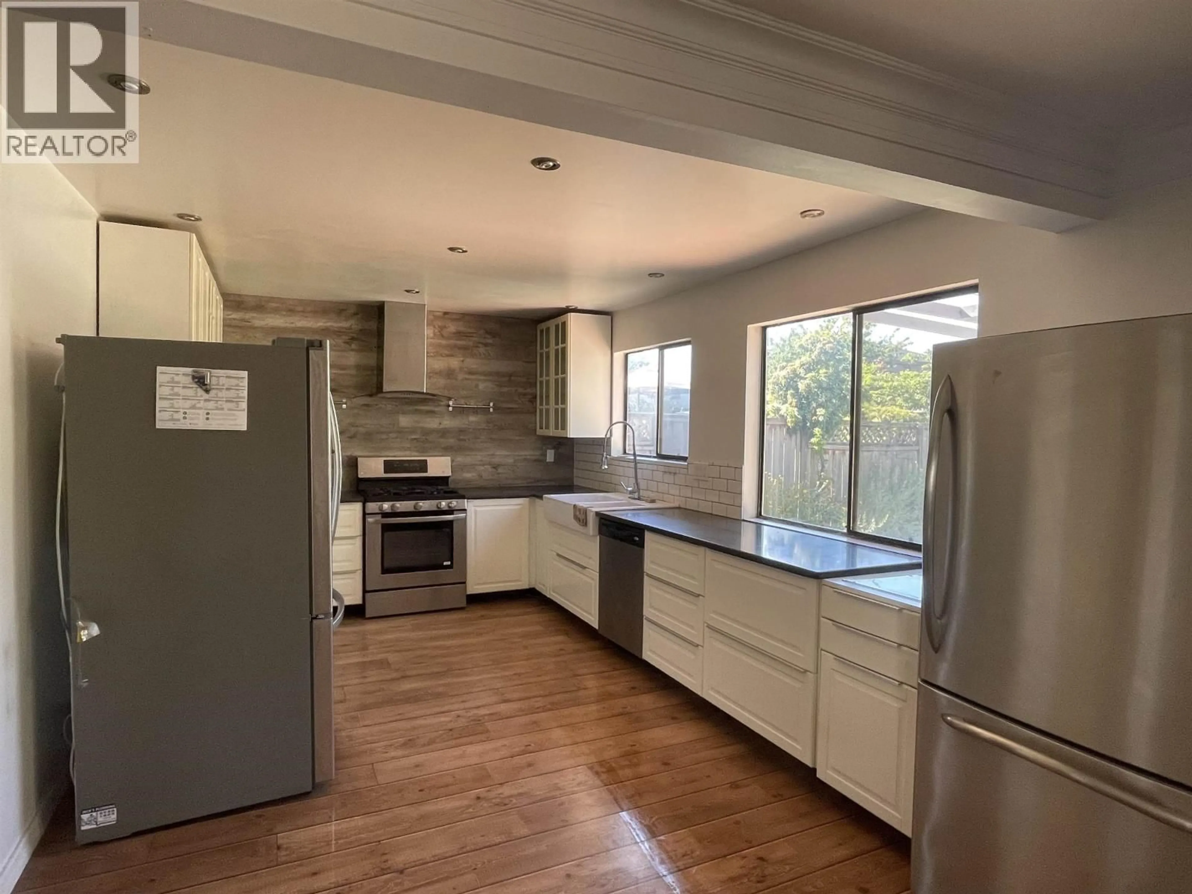 Open concept kitchen, unknown for 10471 STEVESTON HIGHWAY, Richmond British Columbia V7A1N3