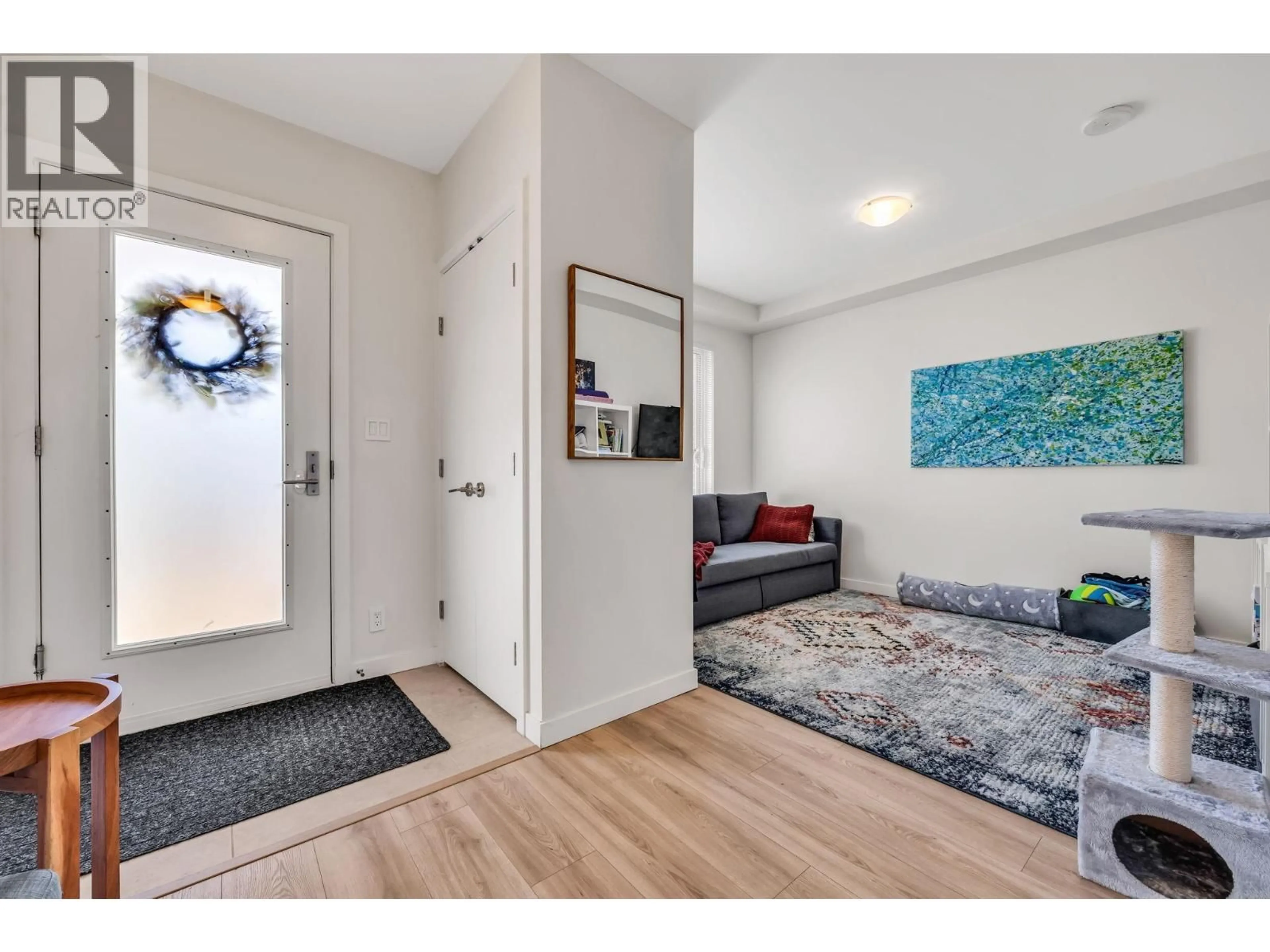 Indoor entryway for TH21 - 271 FRANCIS WAY, New Westminster British Columbia V3L0H2