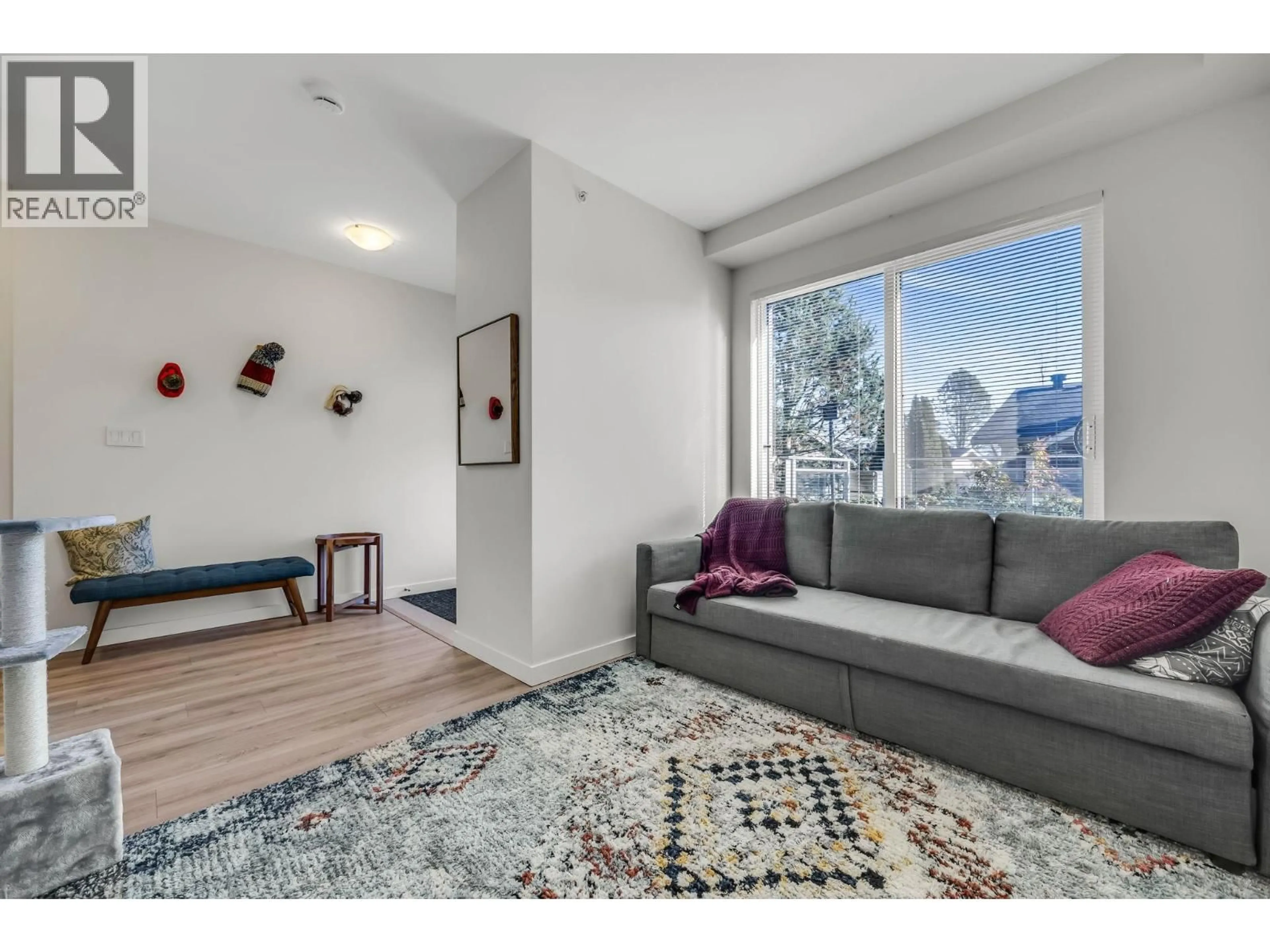 Living room with furniture, unknown for TH21 - 271 FRANCIS WAY, New Westminster British Columbia V3L0H2