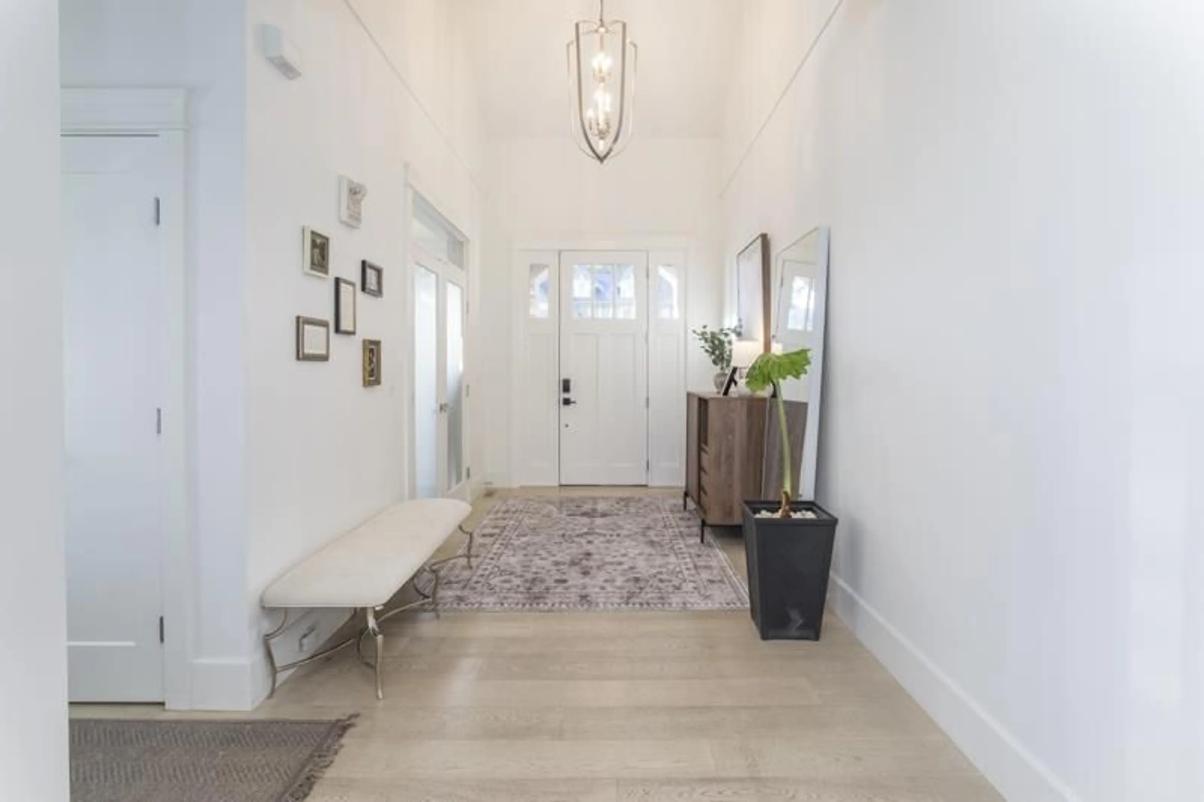 Indoor entryway for #7 - 24453 60 AVENUE, Langley British Columbia V2Z2G5