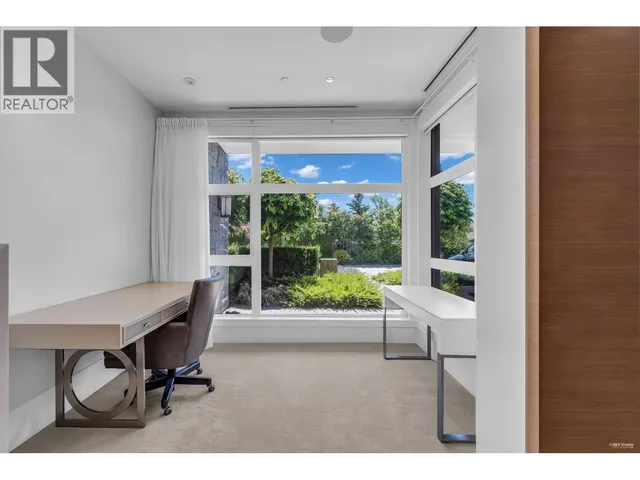 2728 HIGHVIEW PLACE, Vancouver 2