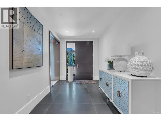 2728 HIGHVIEW PLACE, Vancouver 3